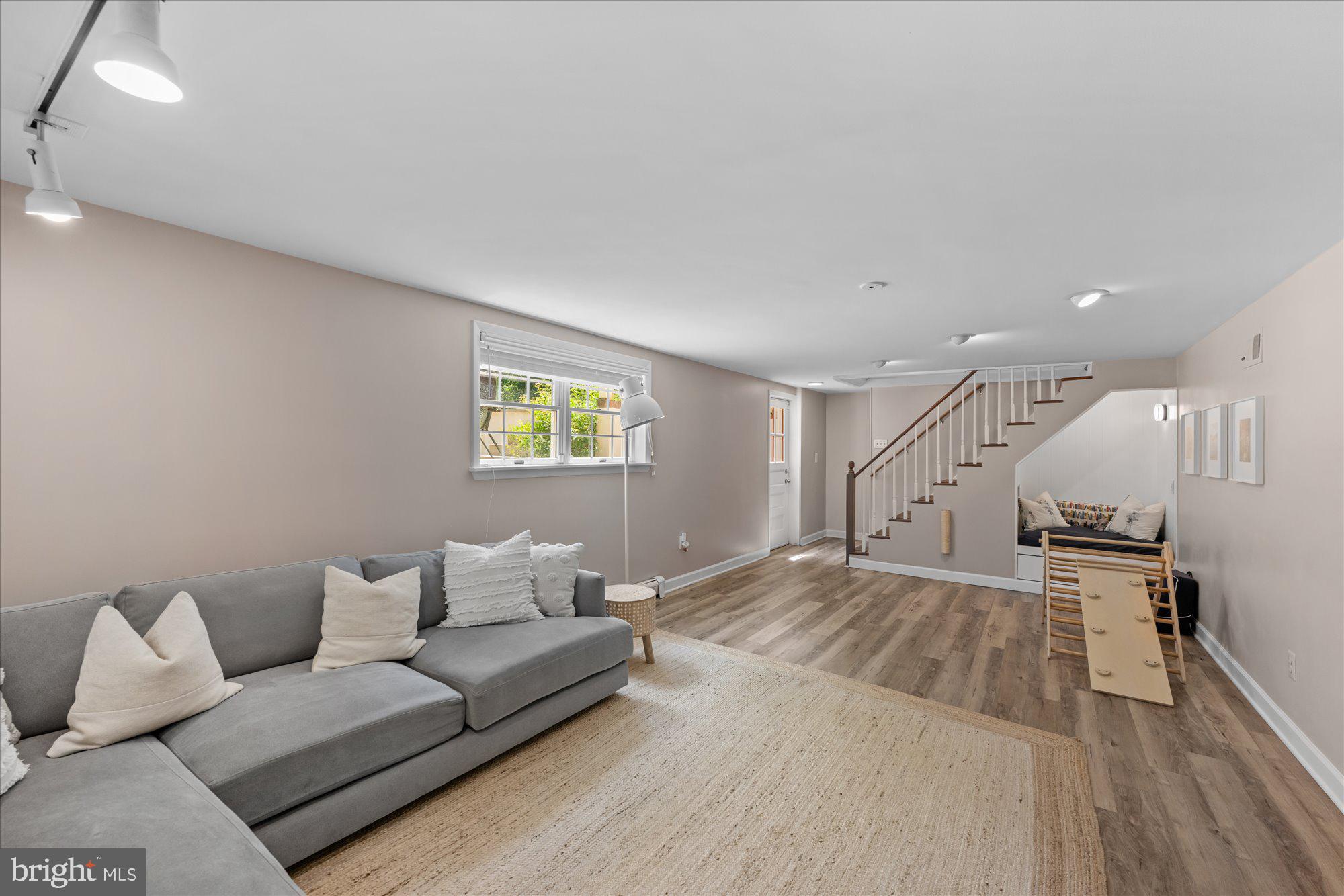 GARRETT PARK ESTATES - Residential