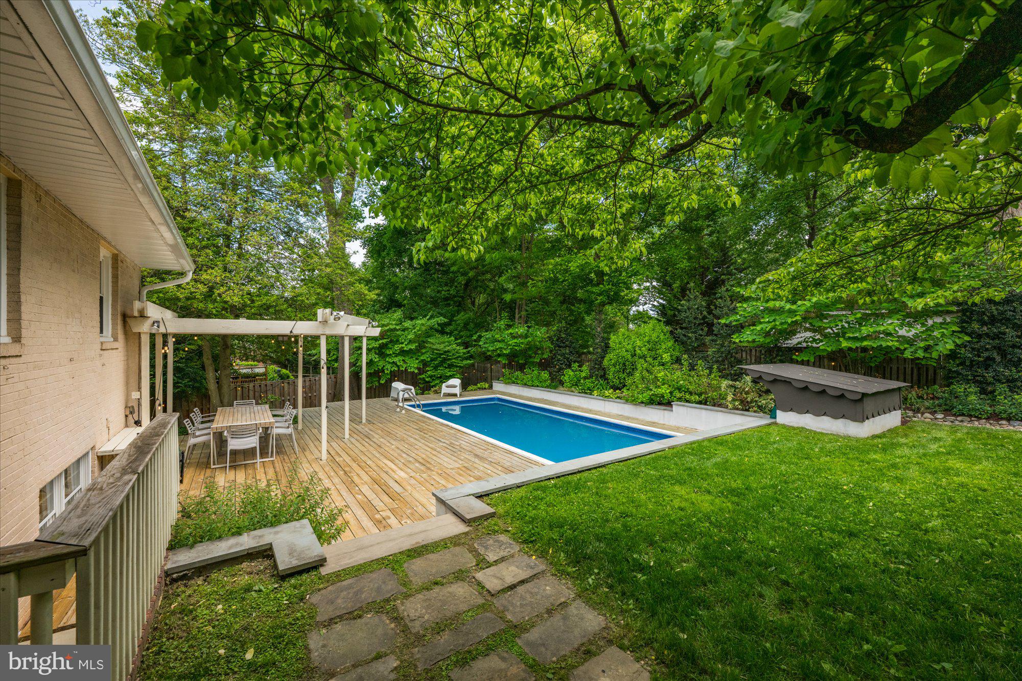 GARRETT PARK ESTATES - Residential