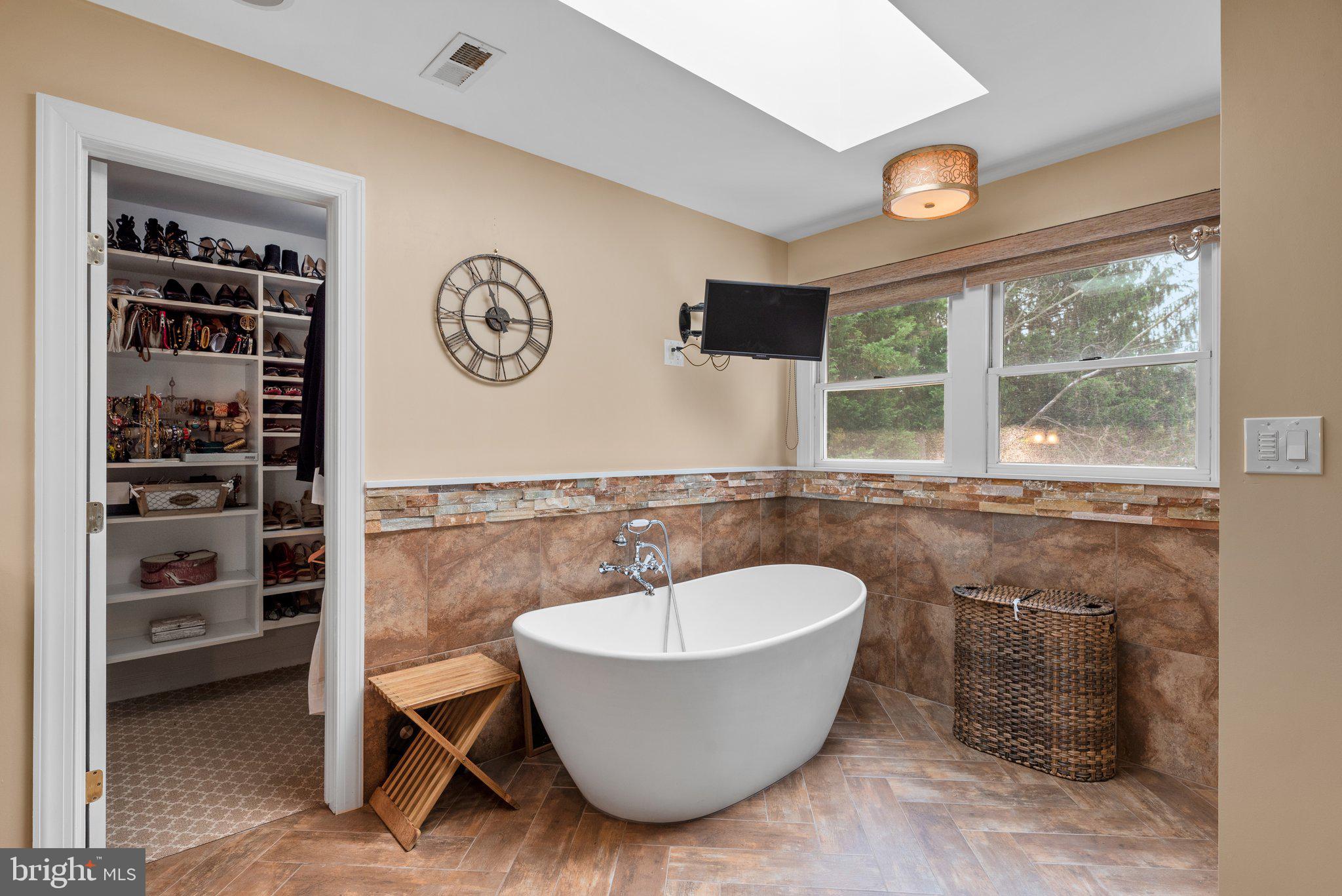 WORTHINGTON PARK - Residential