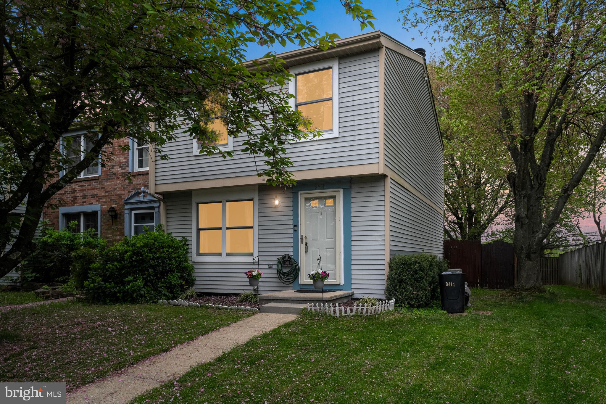 QUEEN ANNE VILLAGE - Residential