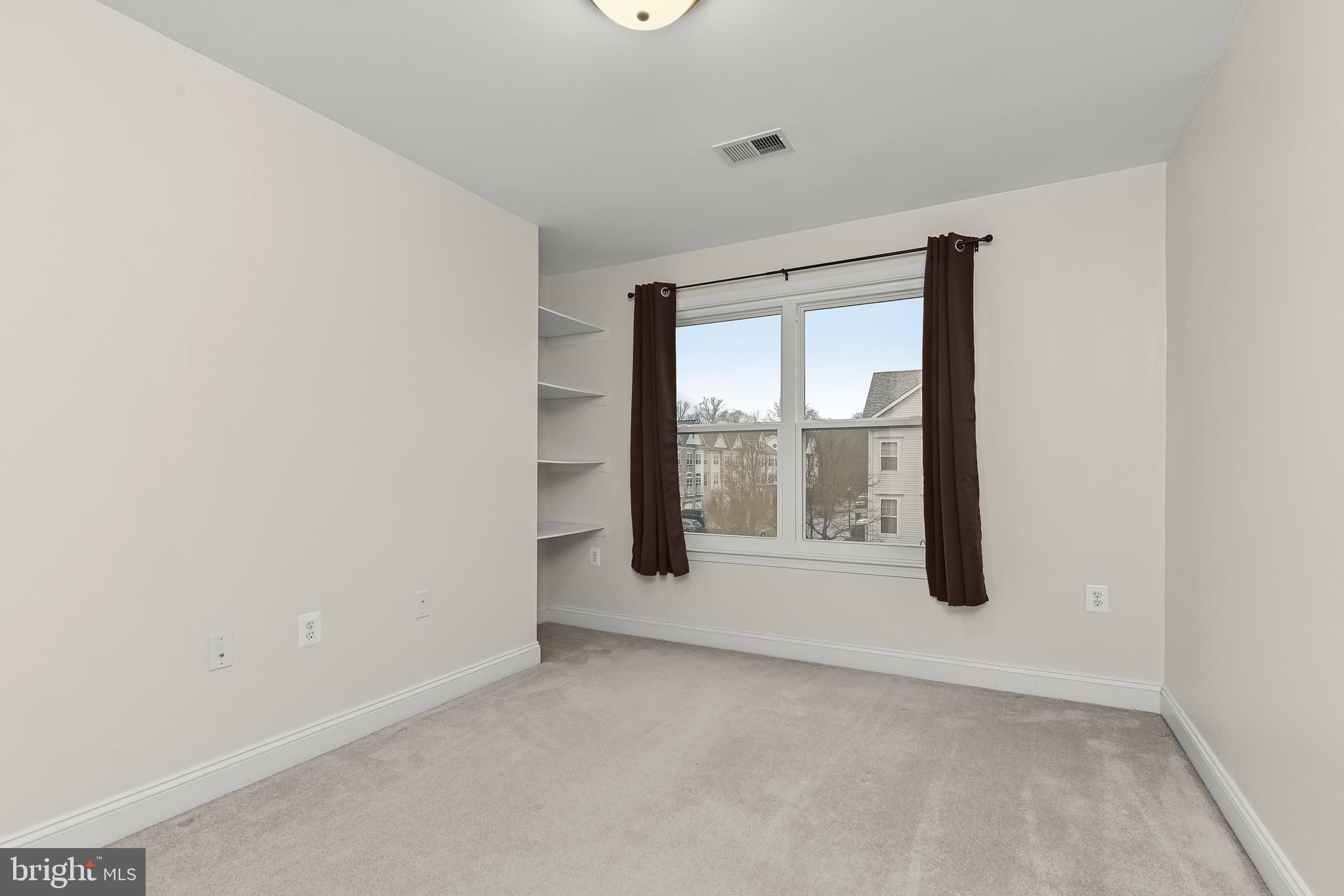 BRUNTON - Residential