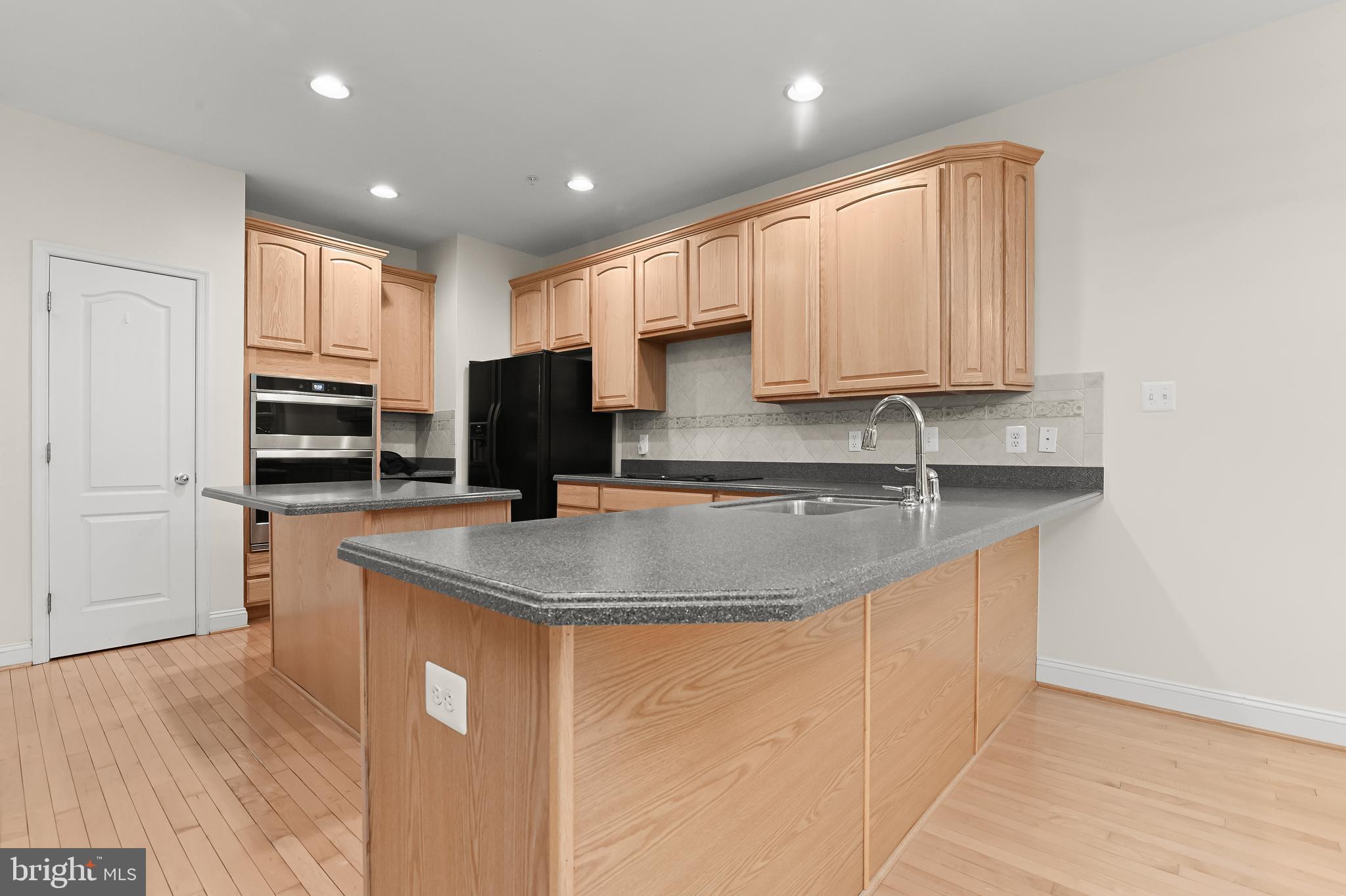 BRUNTON - Residential