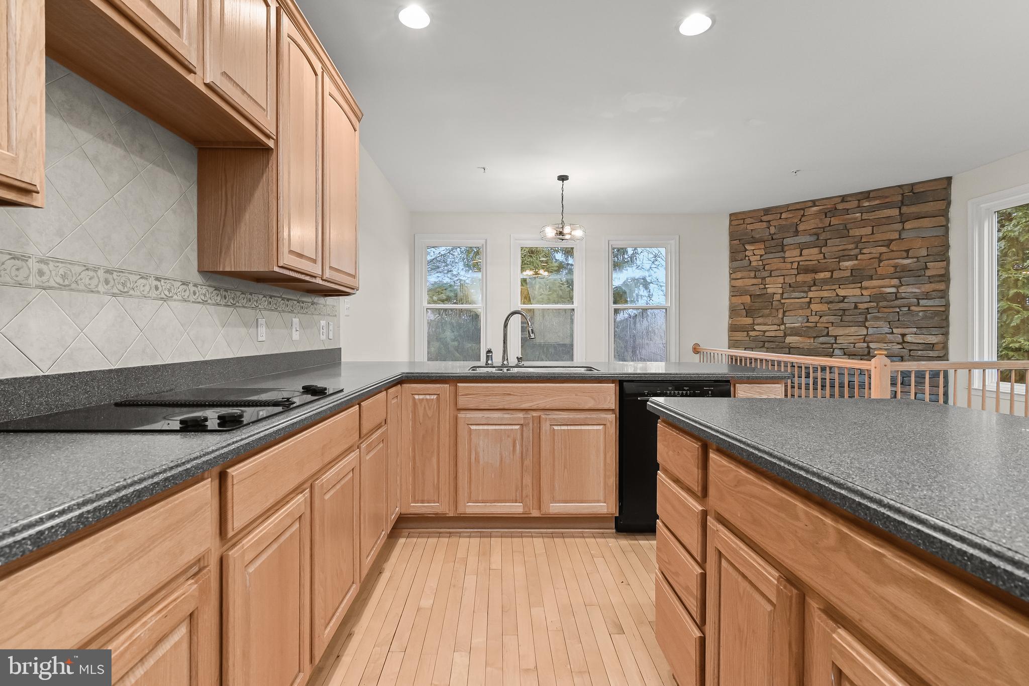 BRUNTON - Residential