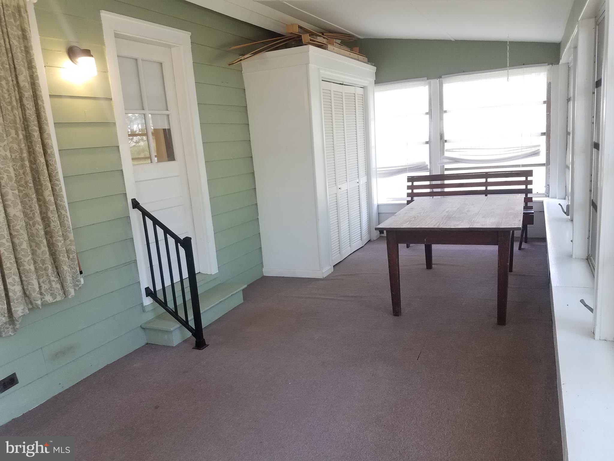 HOTEL RESERVATION - Residential