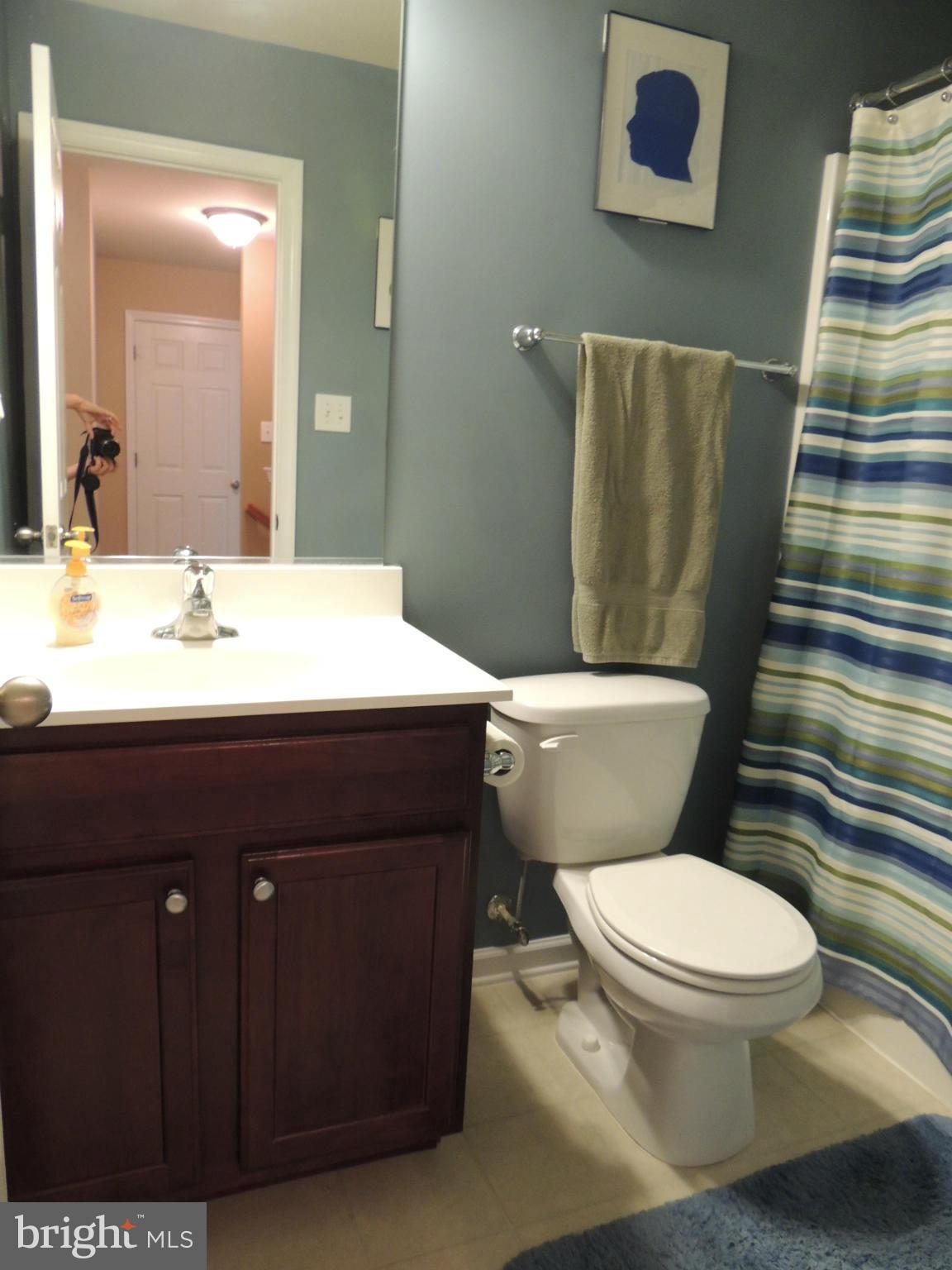 LAKELAND PLACE - Residential