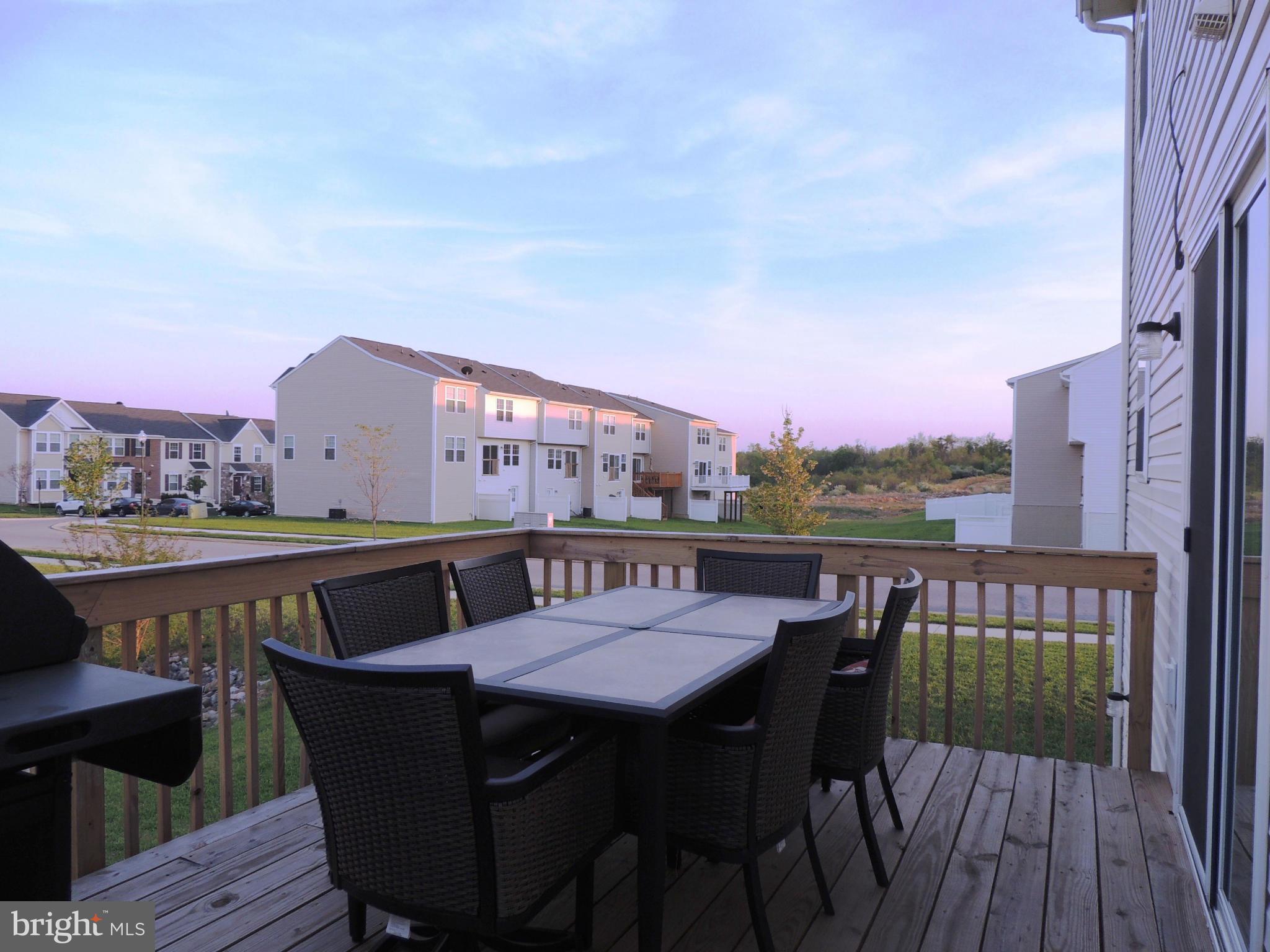 LAKELAND PLACE - Residential