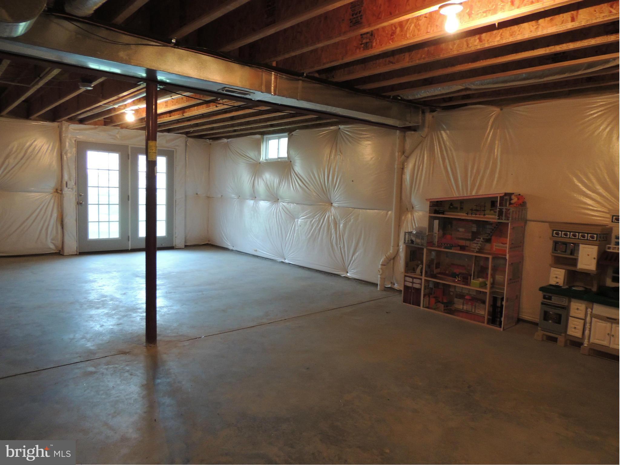 LAKELAND PLACE - Residential