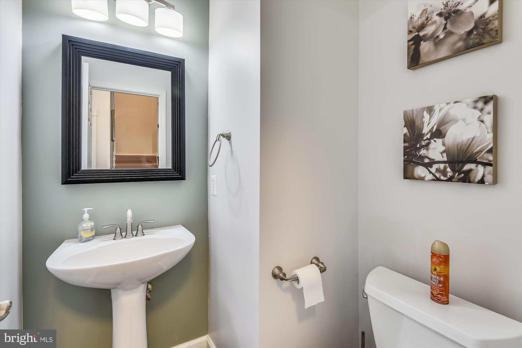 BROADLANDS - Residential