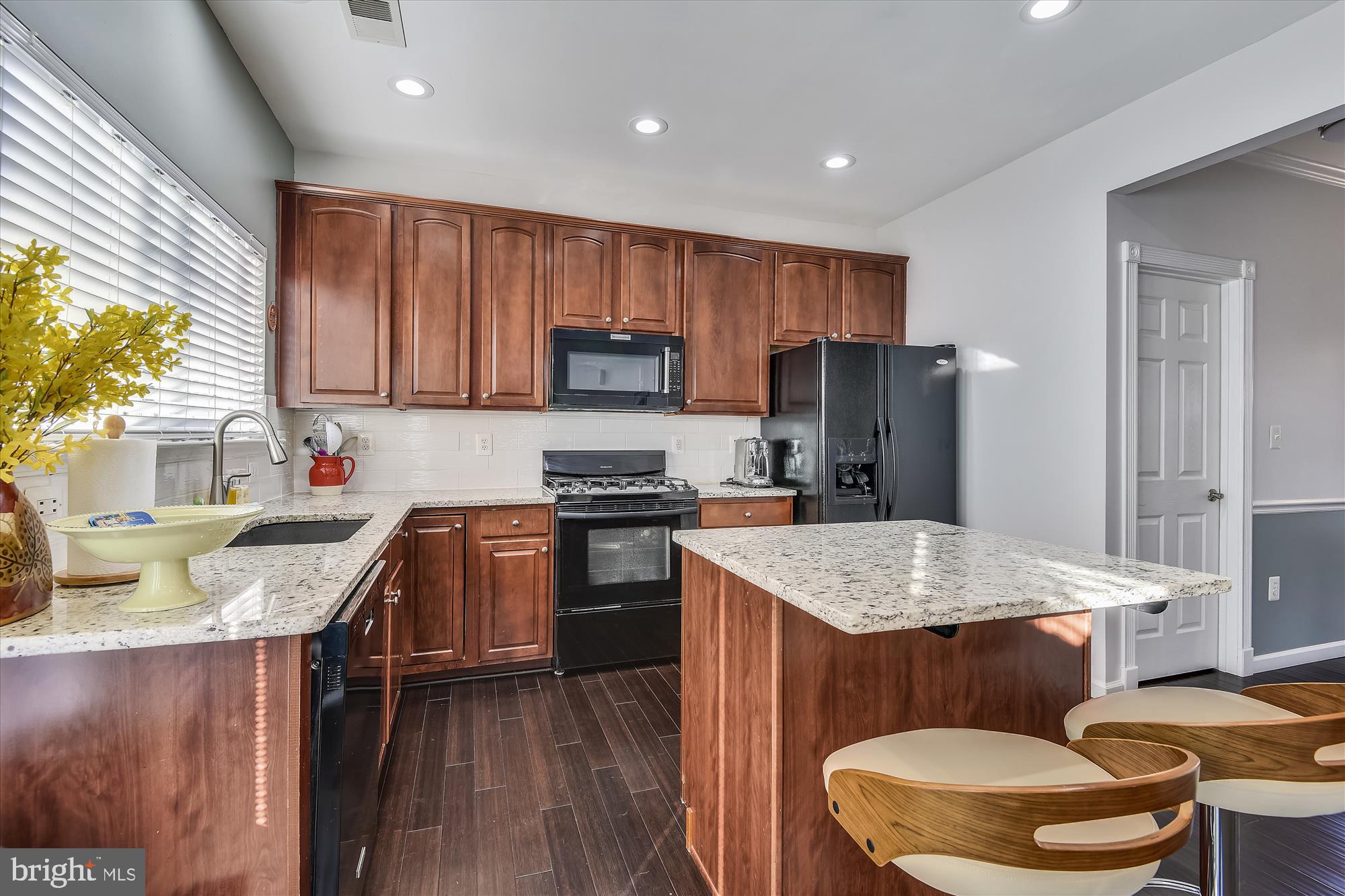 BROADLANDS - Residential