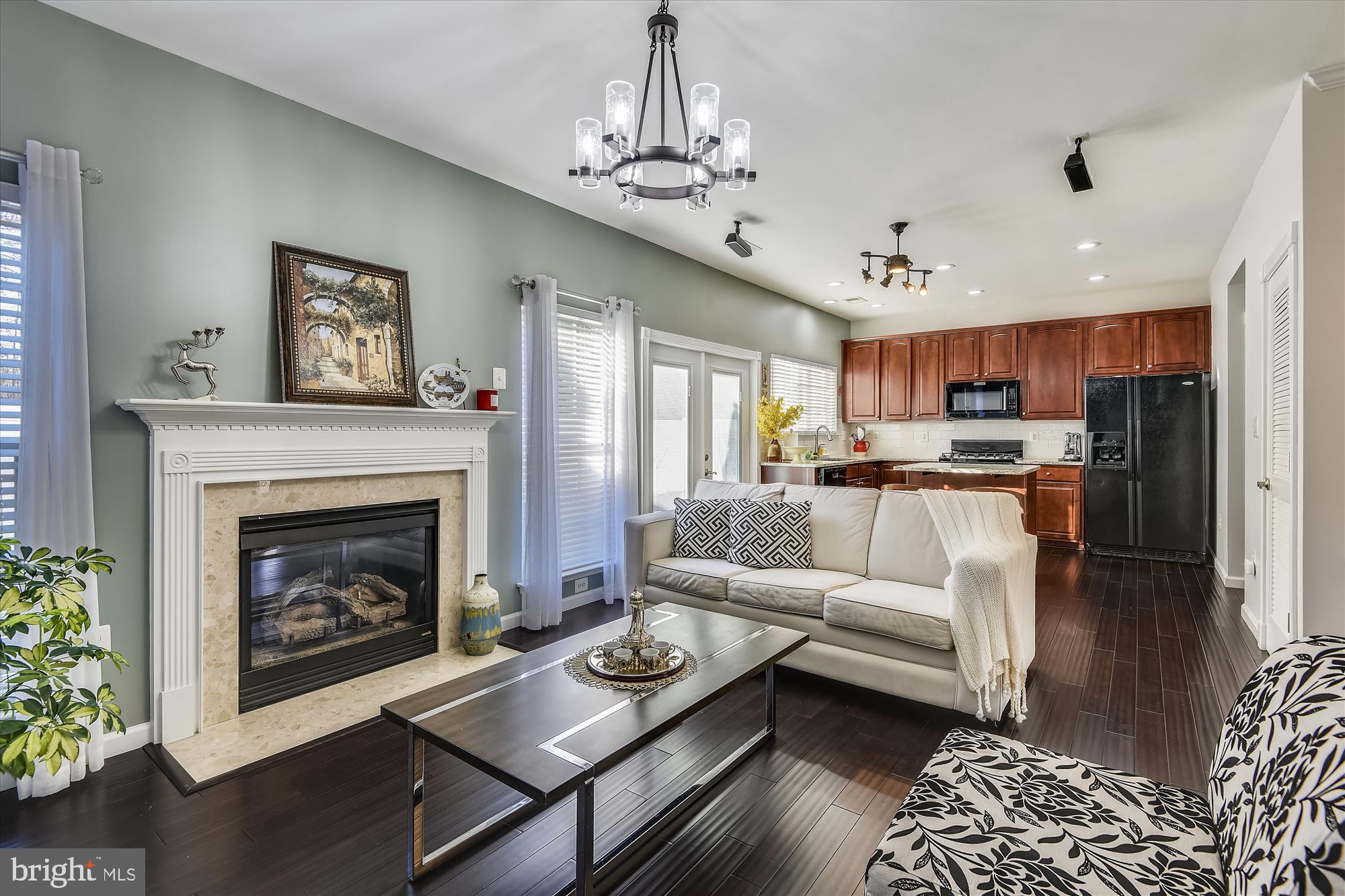 BROADLANDS - Residential