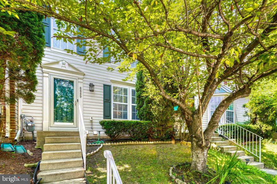 Well maintained 3 bedrooms with 3 full baths and 1 half bath townhome in Papillon community. Main level Hardwood floor in foyer, kitchen and family room. A large deck overlooking woods. Gourmet kitchen with white cabinets and an island. Upper level Master Bedroom suite has a sitting room, walking closet and separate tub & shower, 2 additional bedrooms and hallway full bathroom. Three level extensions. Lower level with 1 full bath, washer/dryer and 2 bonus rooms. Convenient location less than 2 miles to RT 29, 100, shopping center and Ellicott City historic downtown.