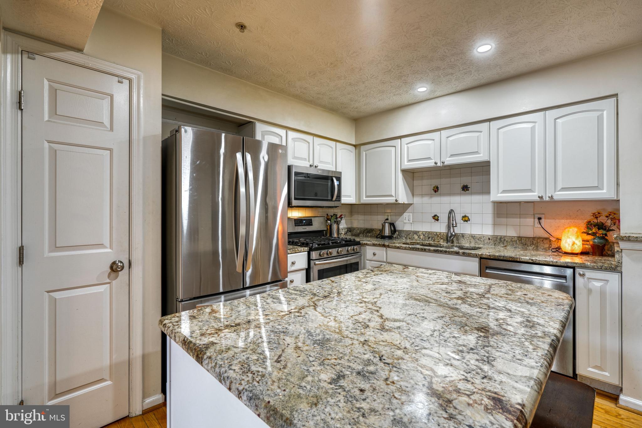 PAPILLON - Residential