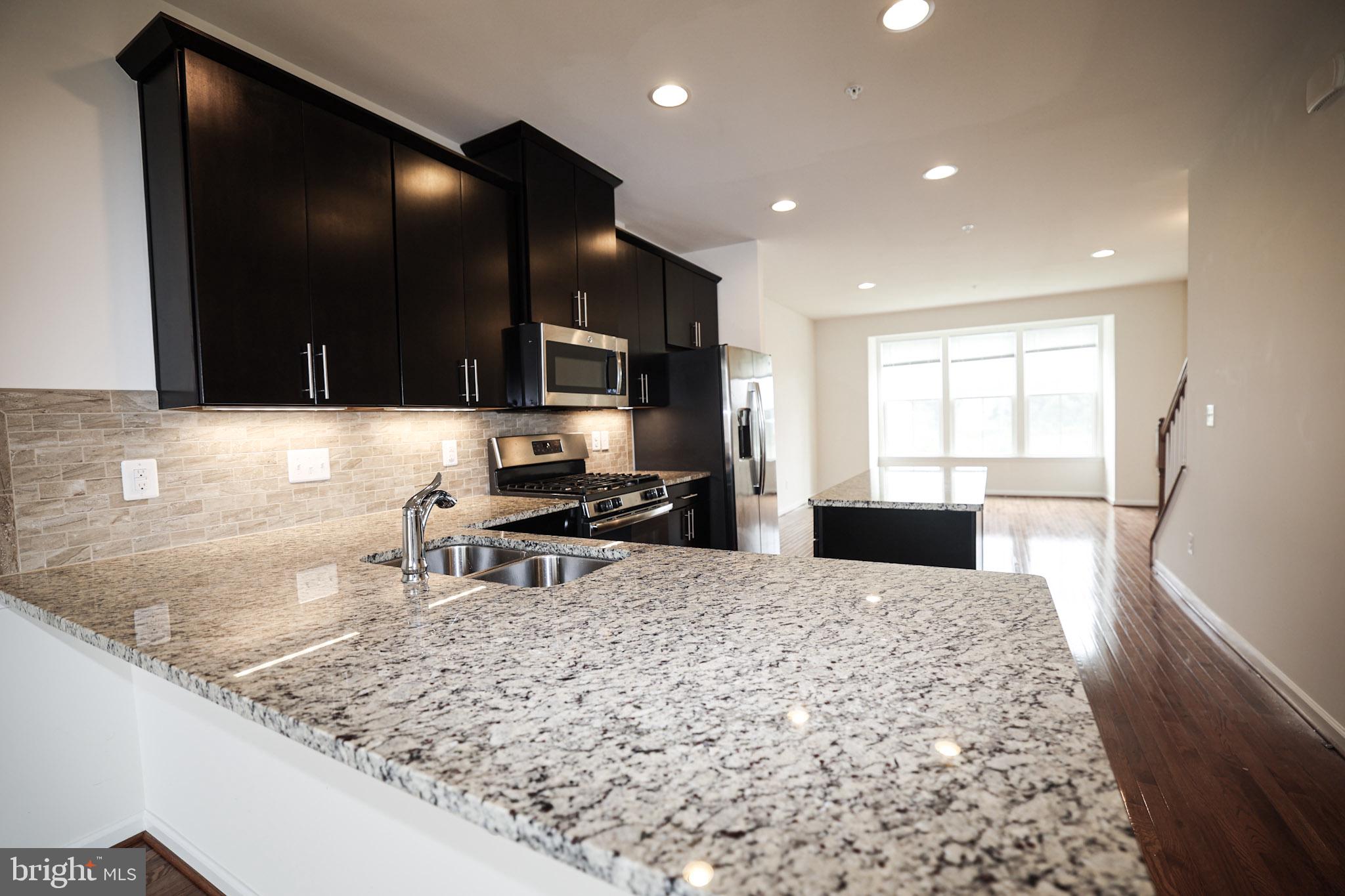 WESTMOORE - Residential Lease