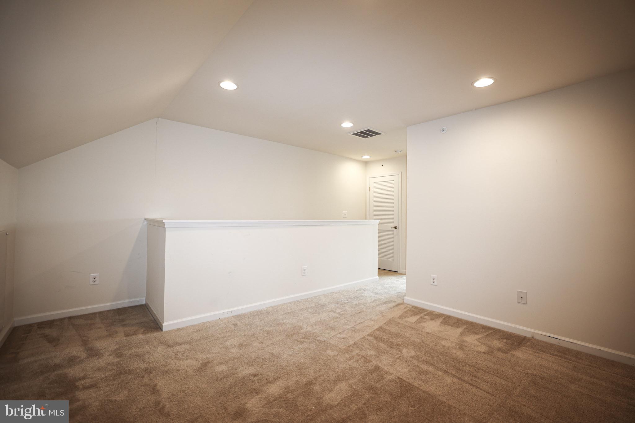 WESTMOORE - Residential Lease