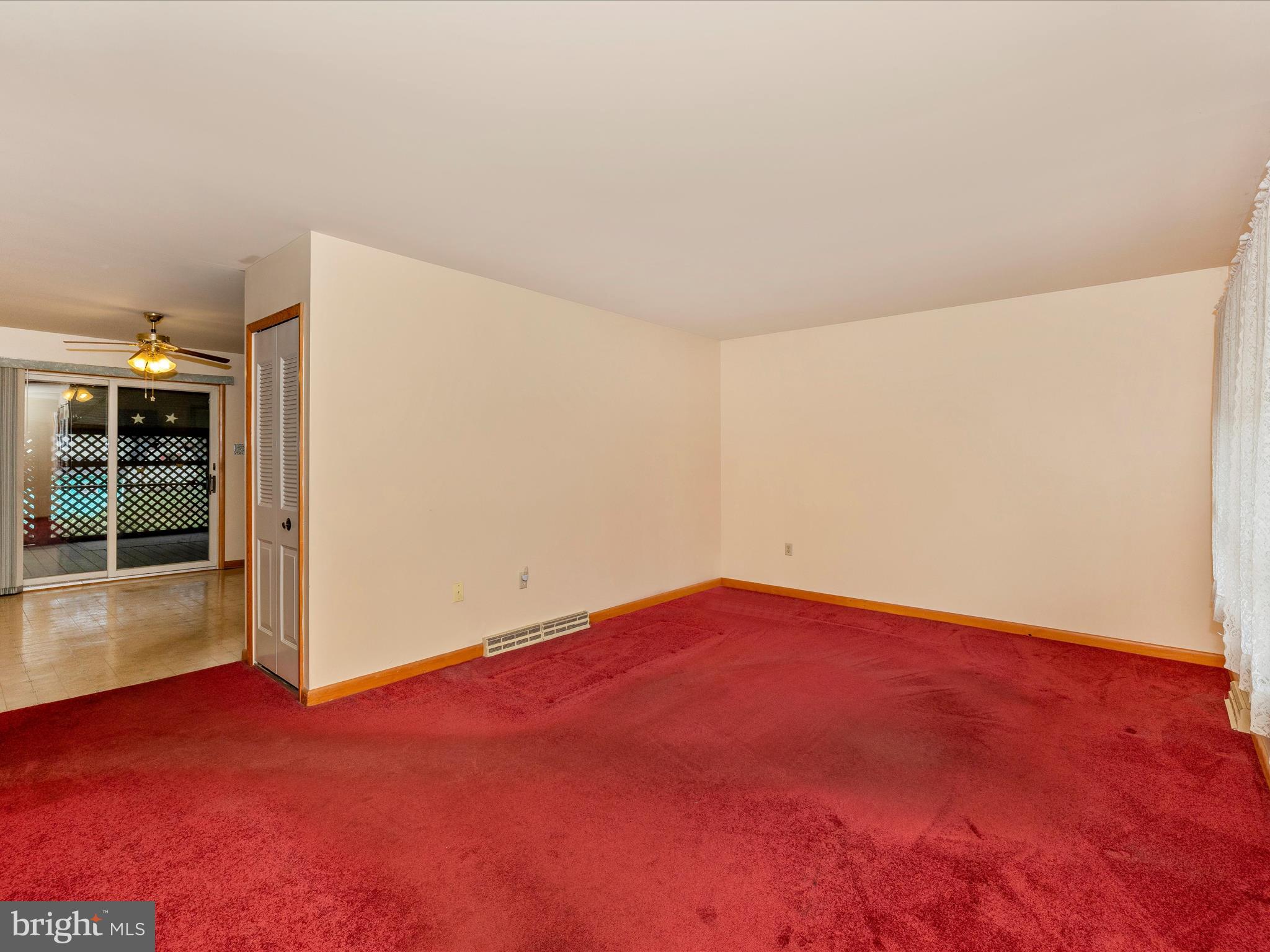 POTOMAC MANOR - Residential