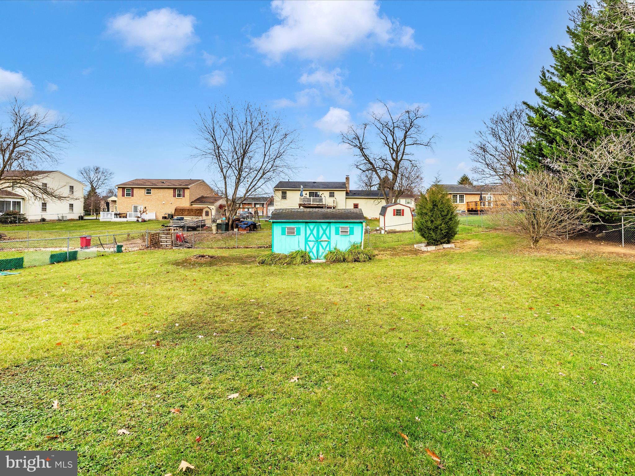 POTOMAC MANOR - Residential