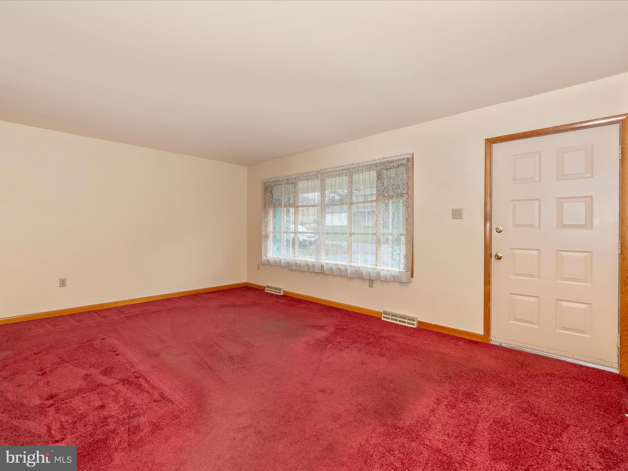 POTOMAC MANOR - Residential