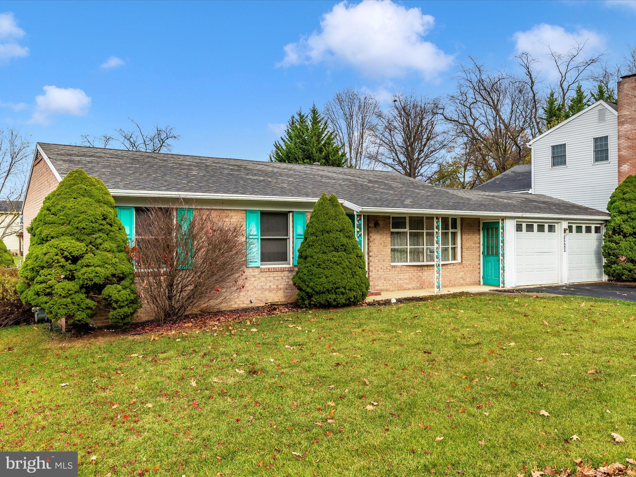 POTOMAC MANOR - Residential