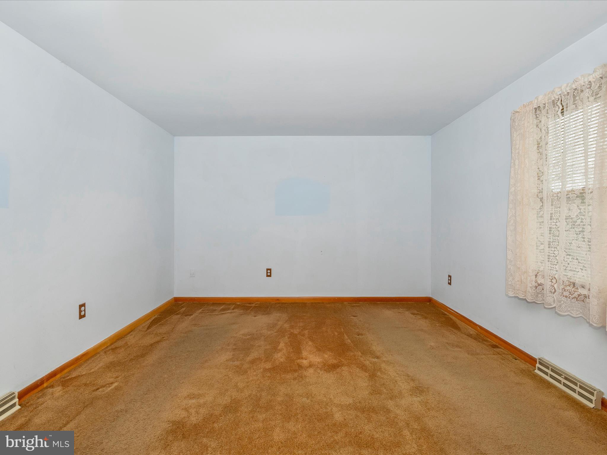 POTOMAC MANOR - Residential