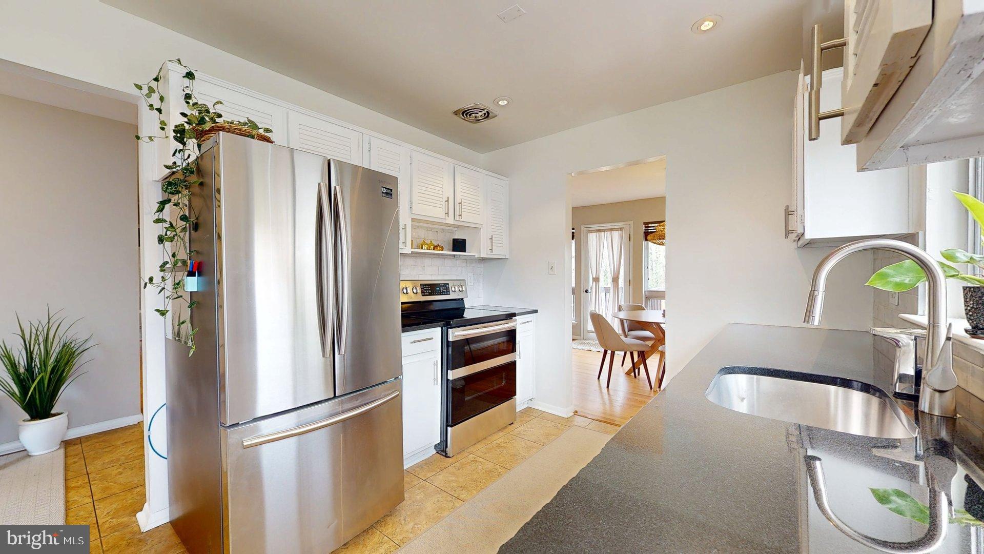 WESTVIEW HILLS - Residential