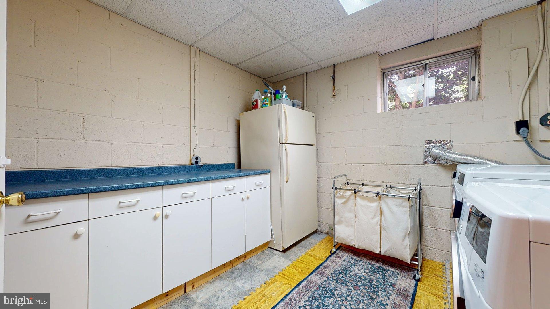 WESTVIEW HILLS - Residential