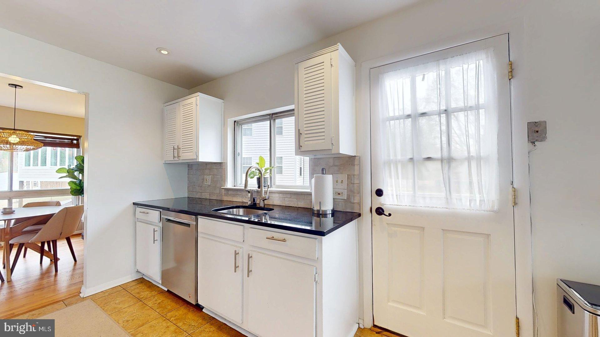 WESTVIEW HILLS - Residential