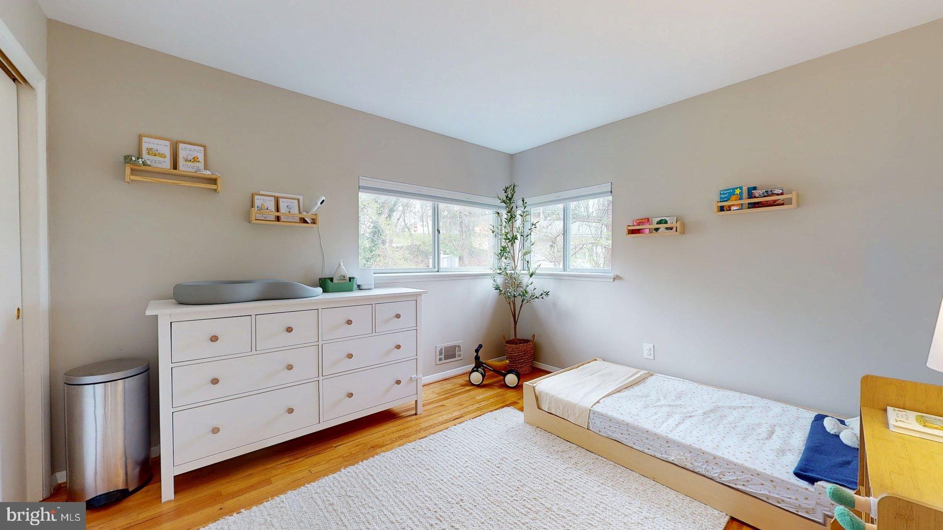 WESTVIEW HILLS - Residential