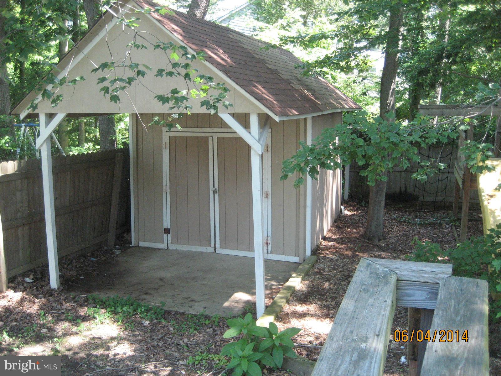 MCKINSEY WOODS - Residential