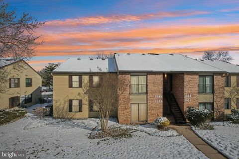 104 SUMAC COURT B MOUNT LAUREL NJ 08054