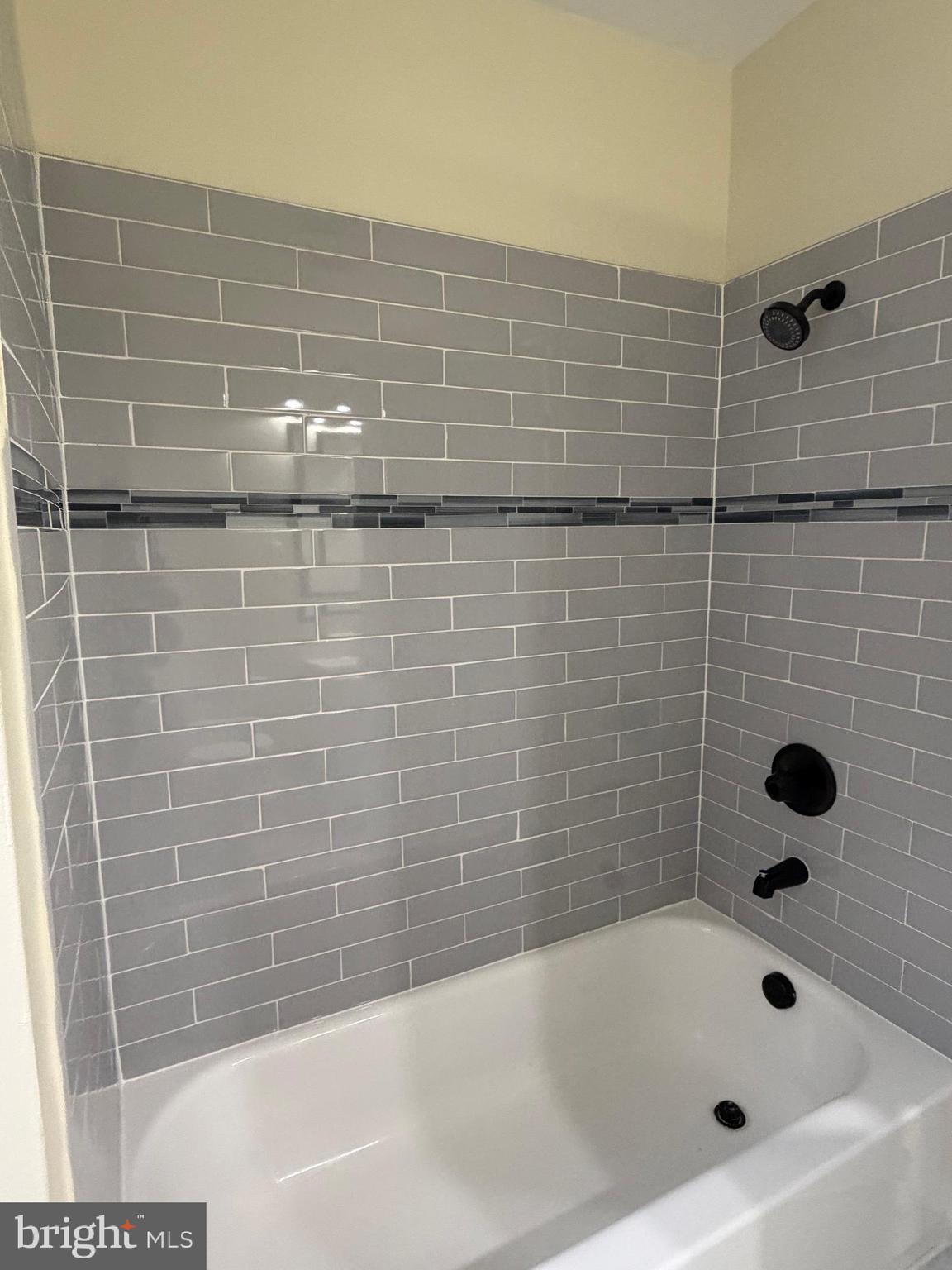 WOODBROOK - Residential Lease