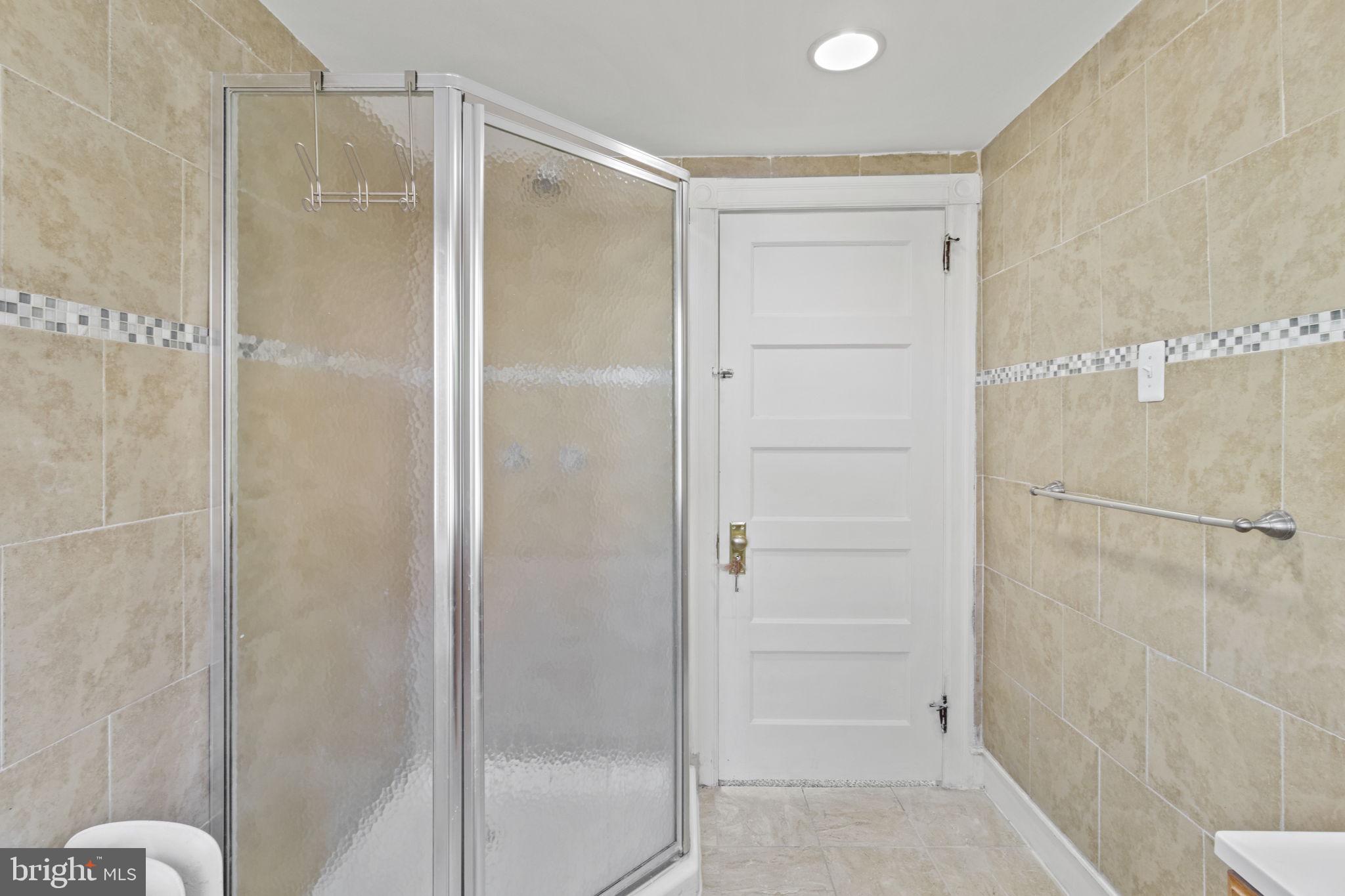 ELKINS PARK - Residential