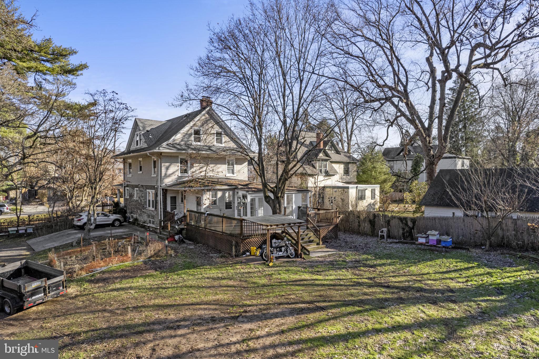 ELKINS PARK - Residential