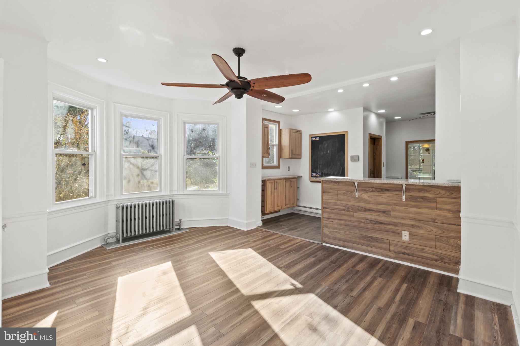 ELKINS PARK - Residential