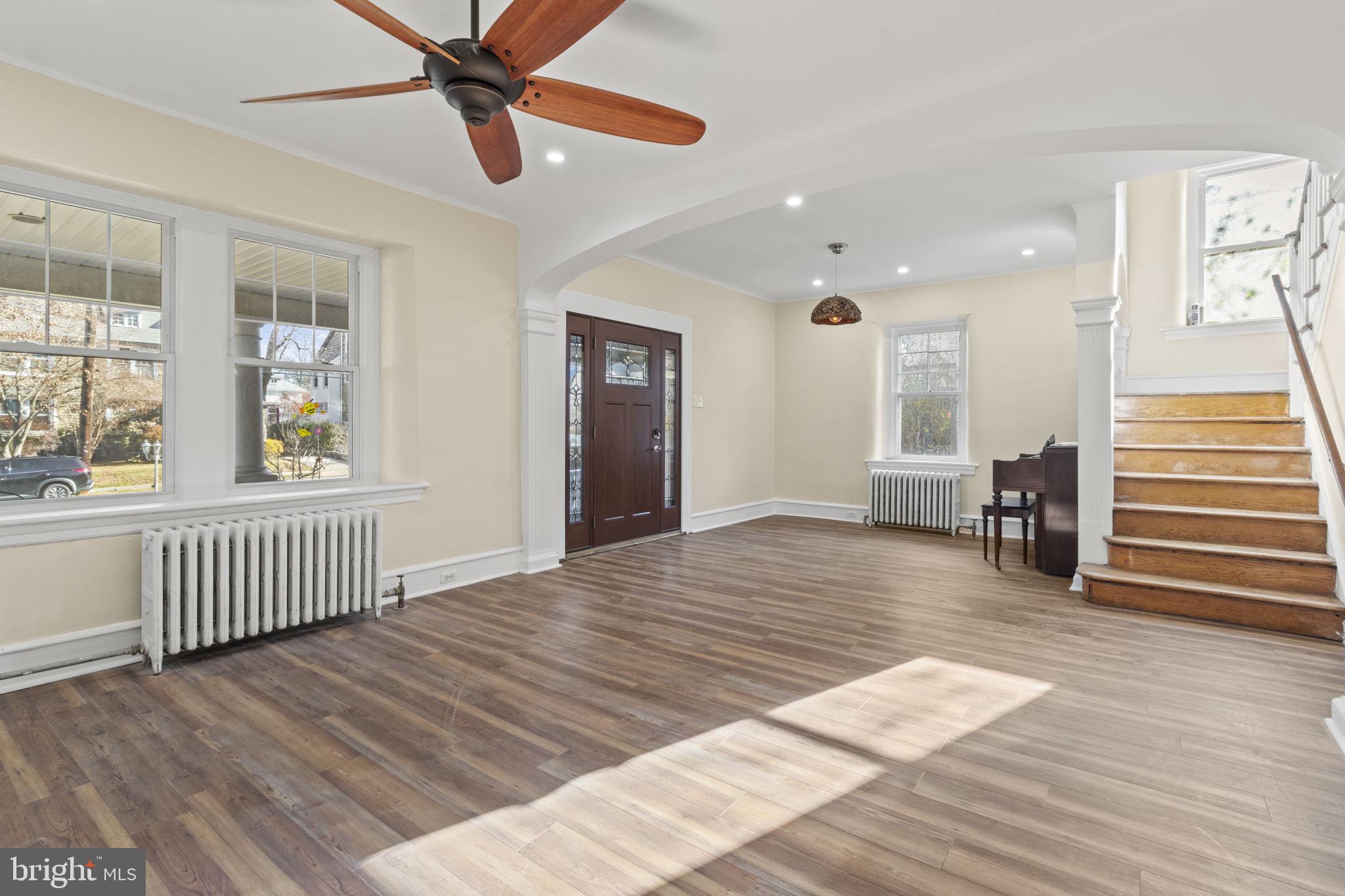 ELKINS PARK - Residential