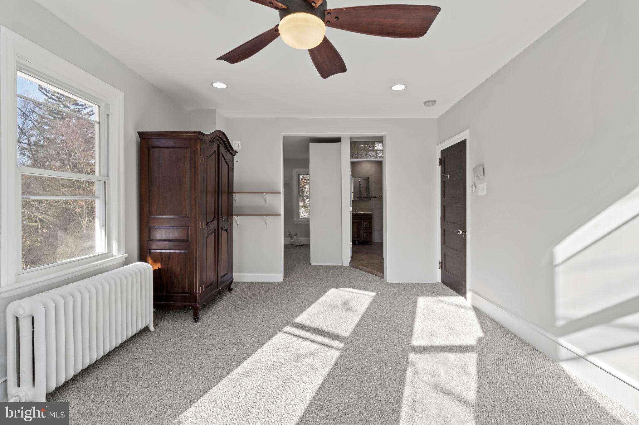 ELKINS PARK - Residential