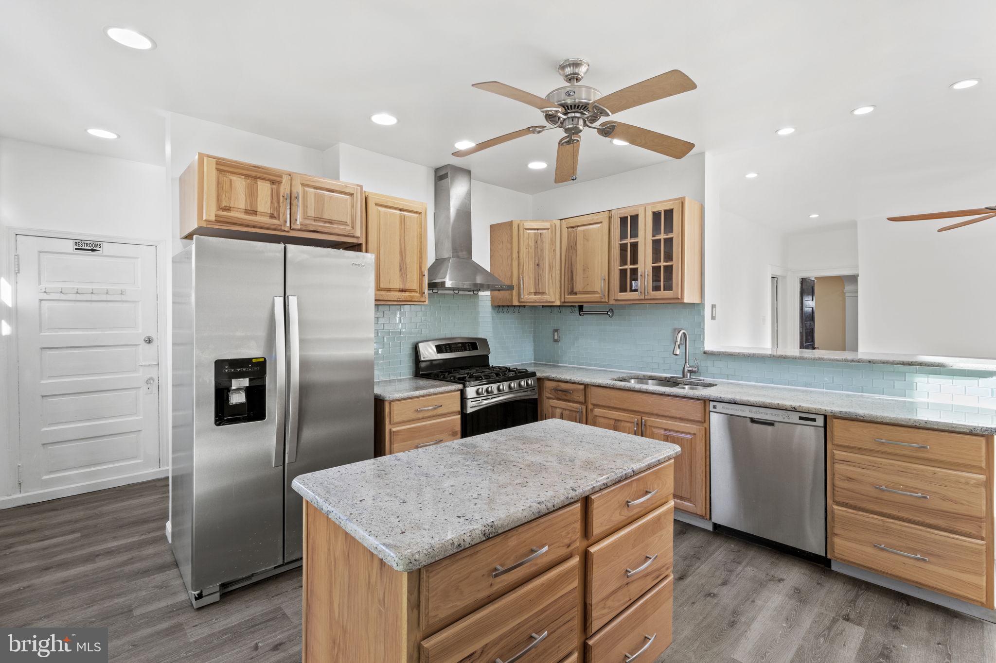 ELKINS PARK - Residential