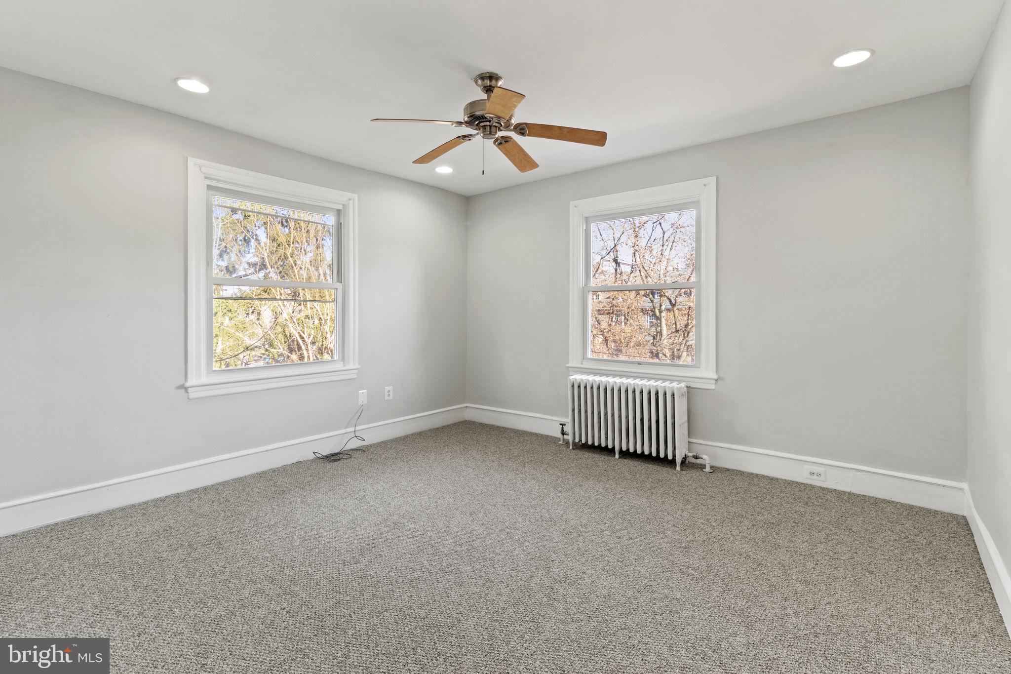 ELKINS PARK - Residential