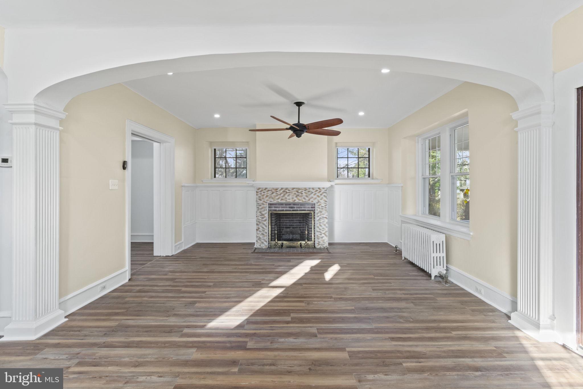 ELKINS PARK - Residential