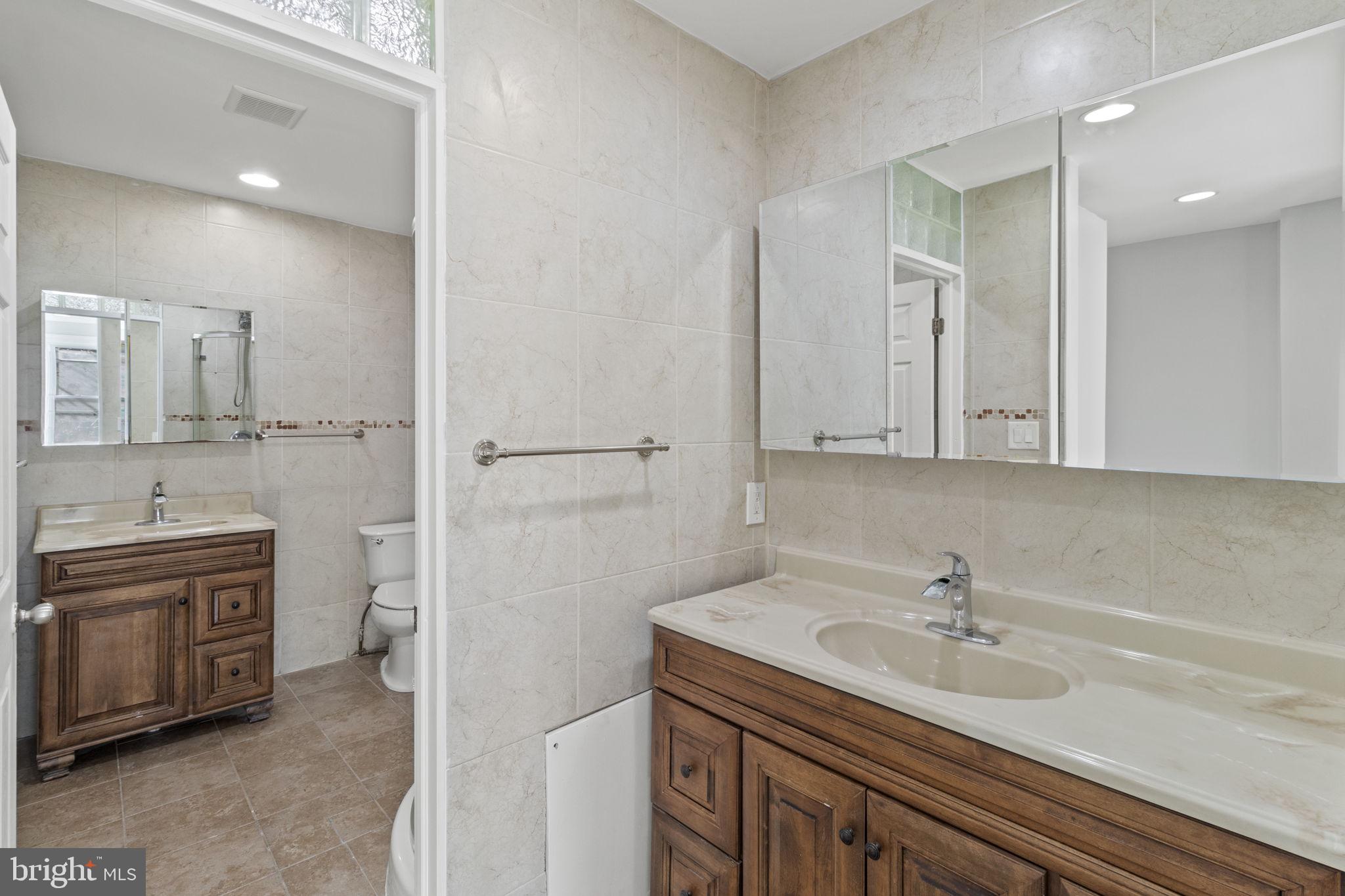 ELKINS PARK - Residential