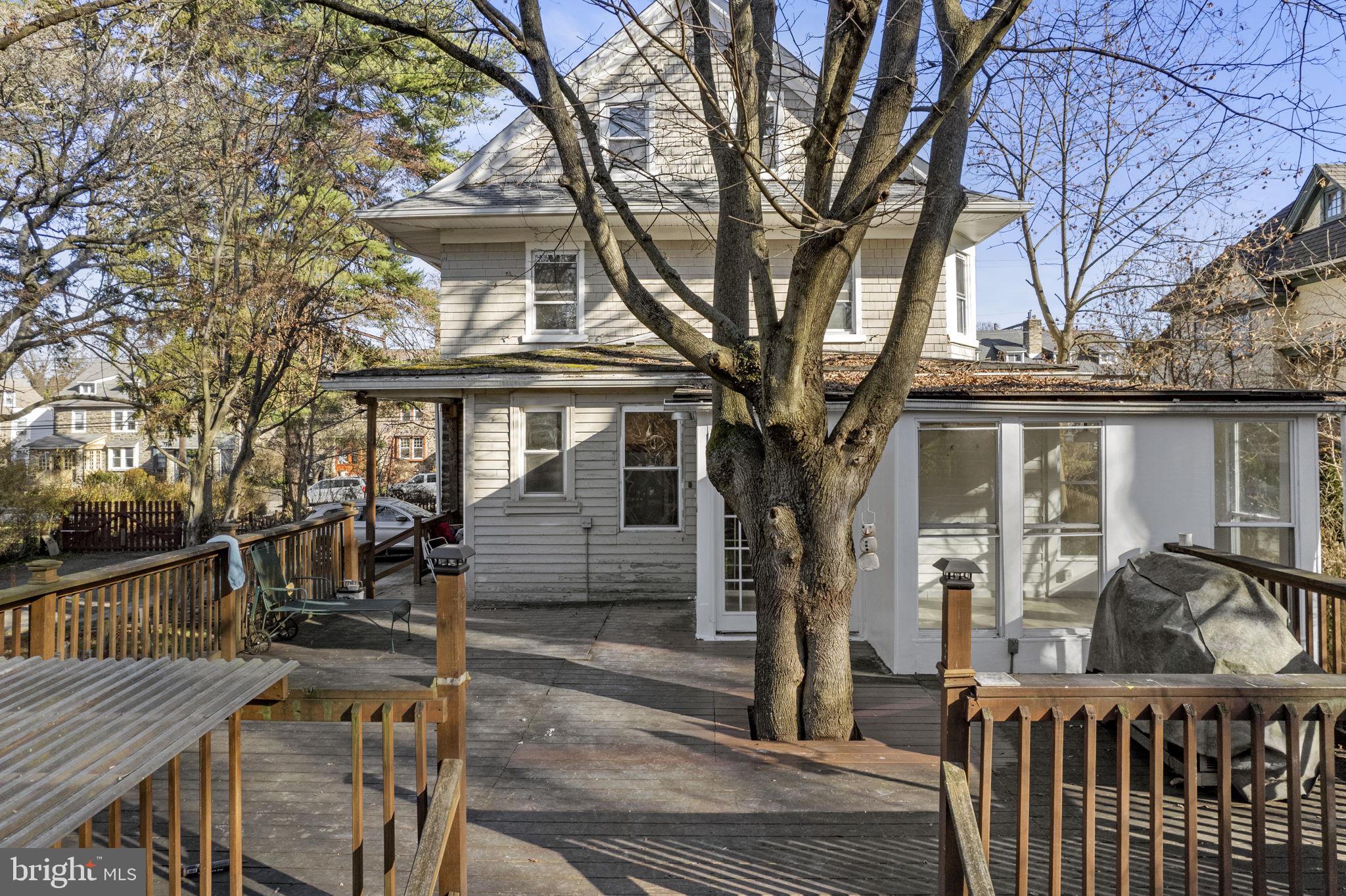ELKINS PARK - Residential