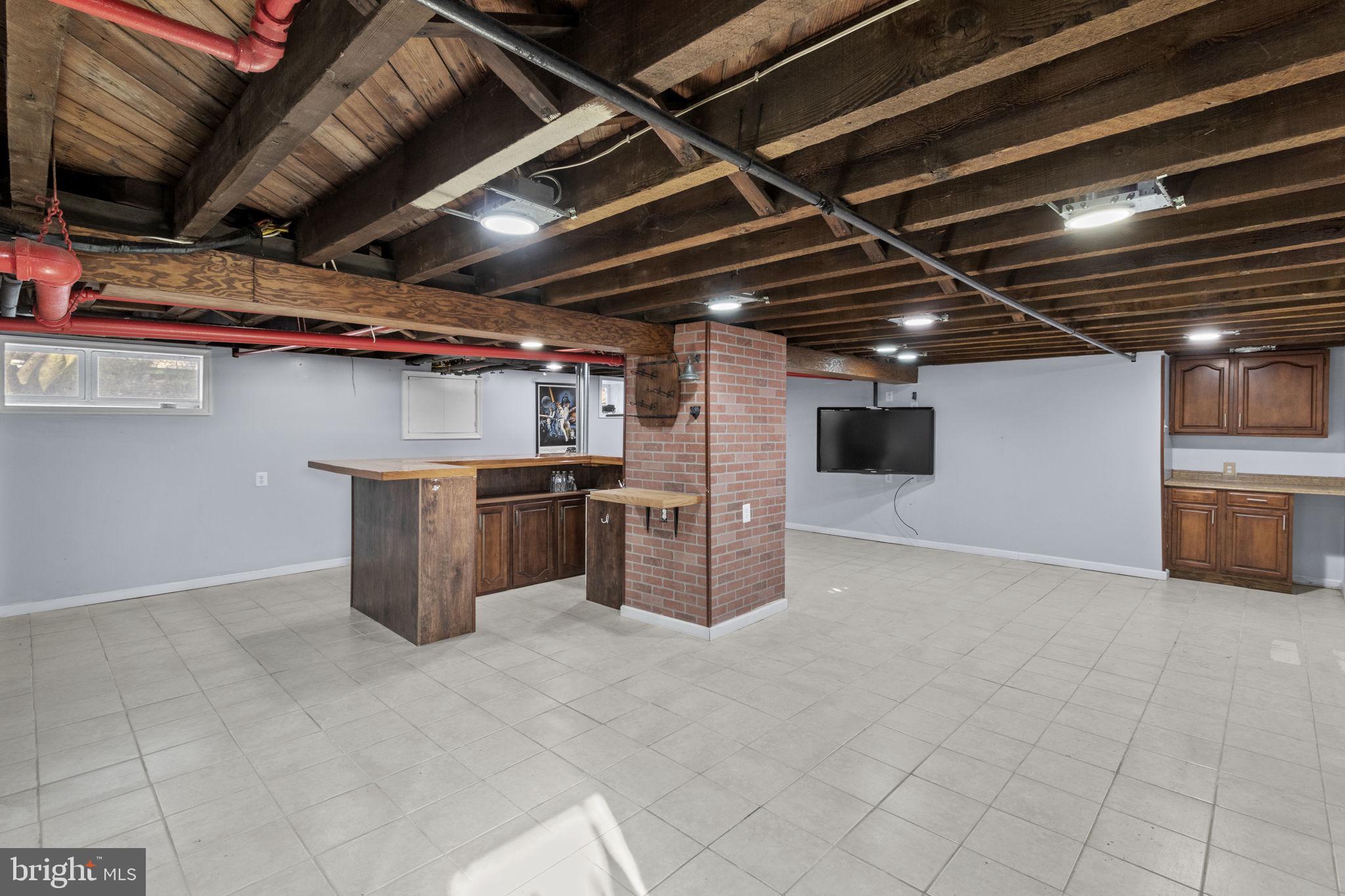 ELKINS PARK - Residential