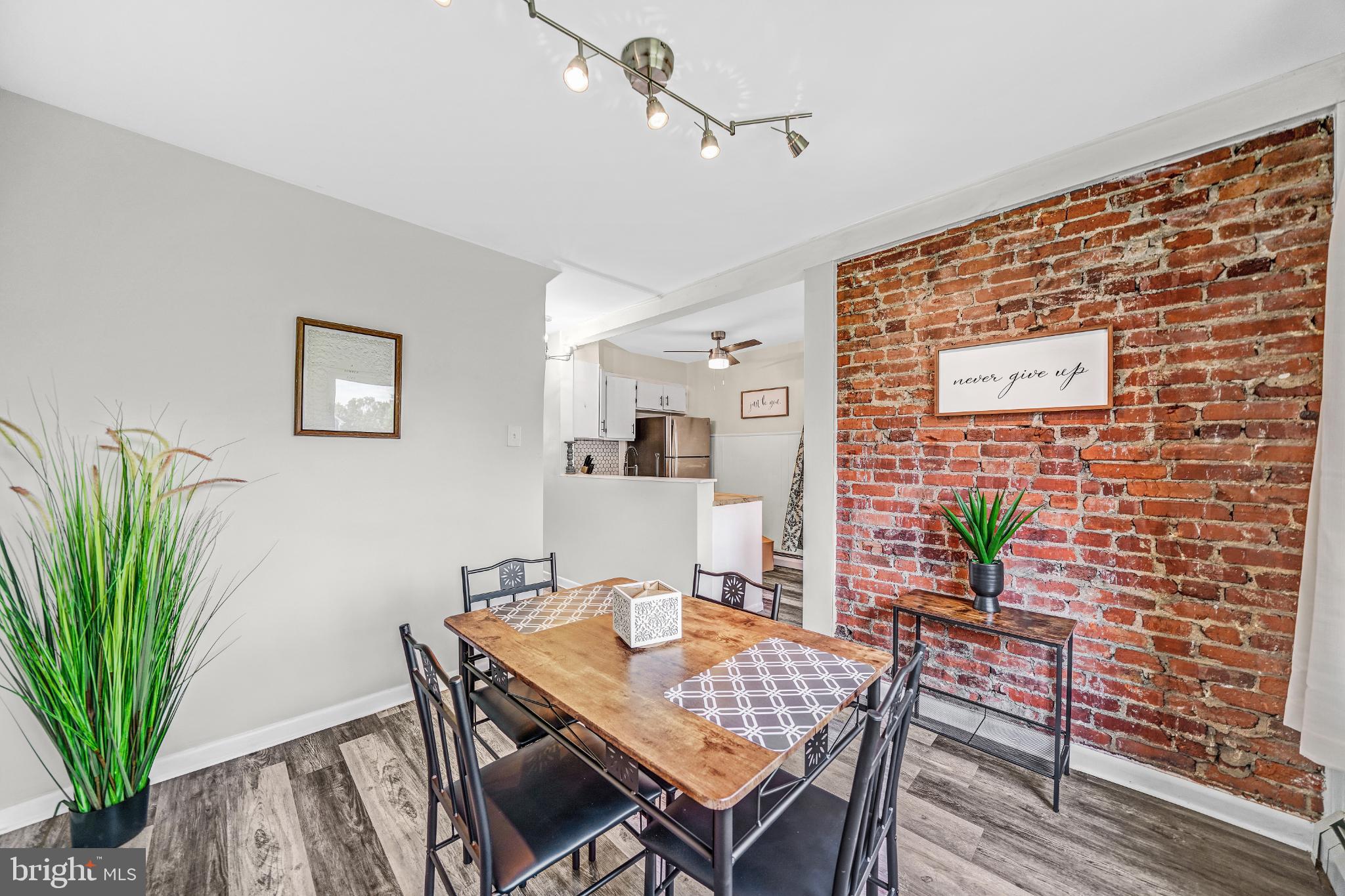 SWEDELAND - Residential