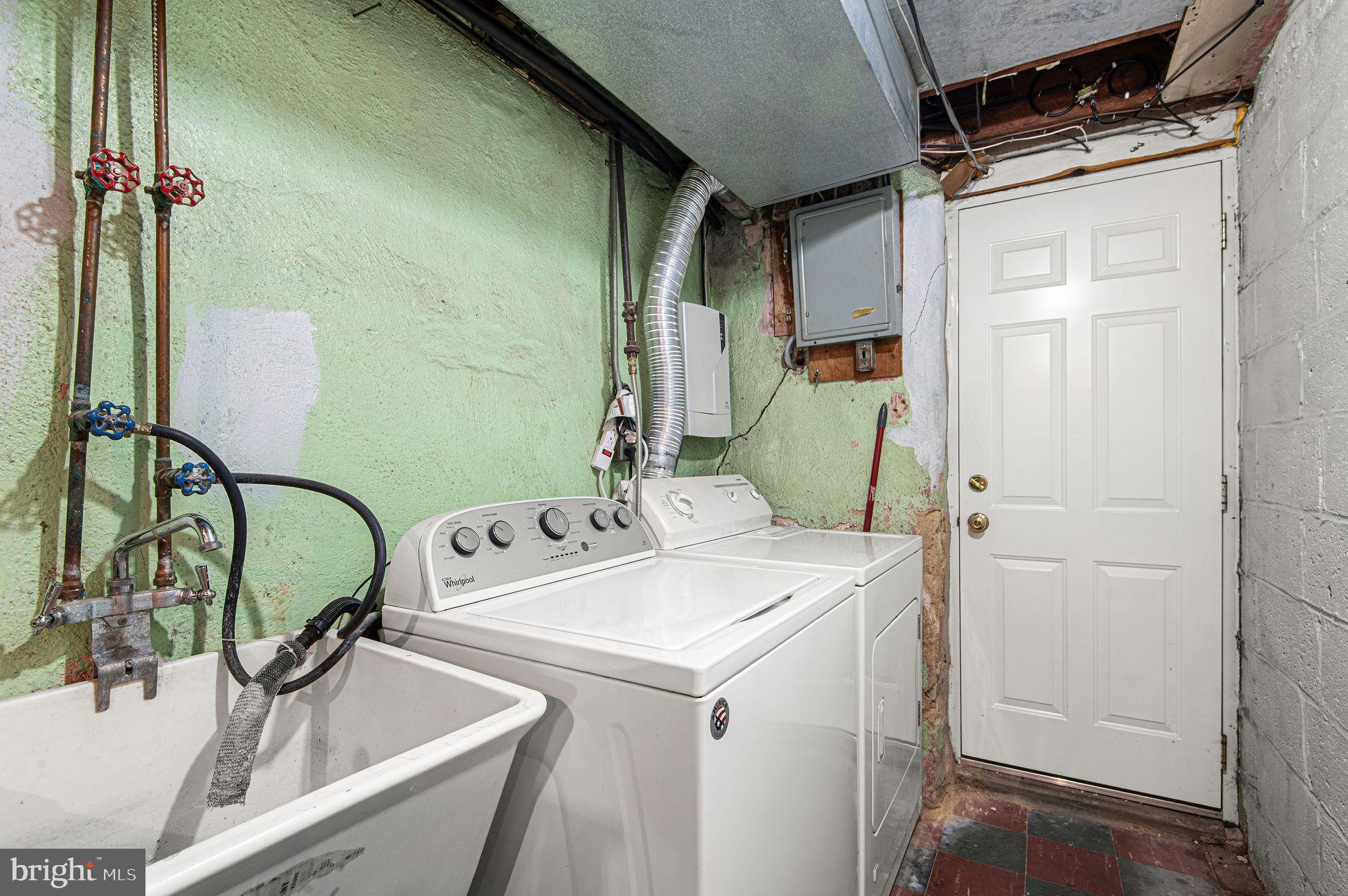 MAYFAIR - Residential