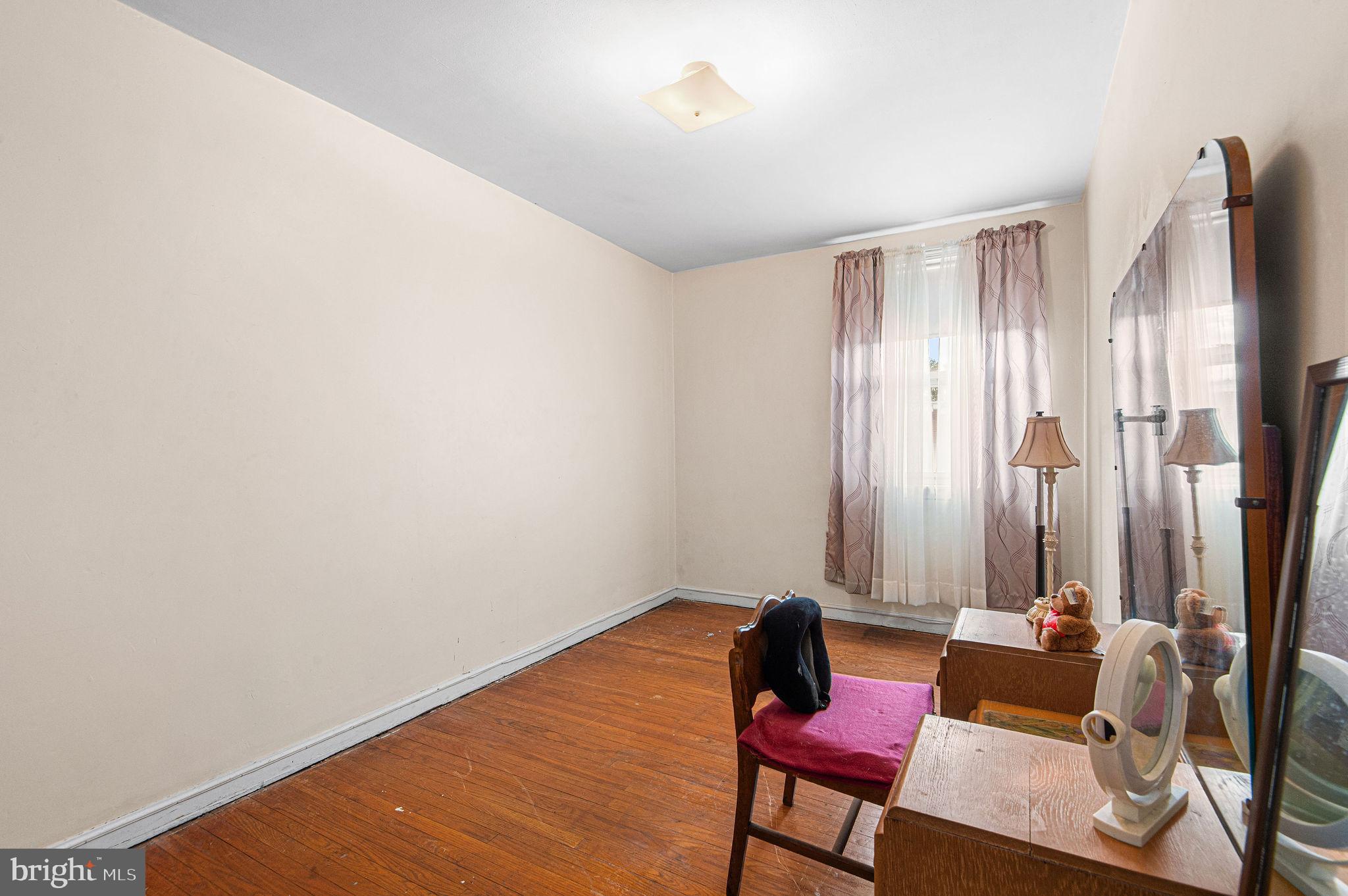 MAYFAIR - Residential