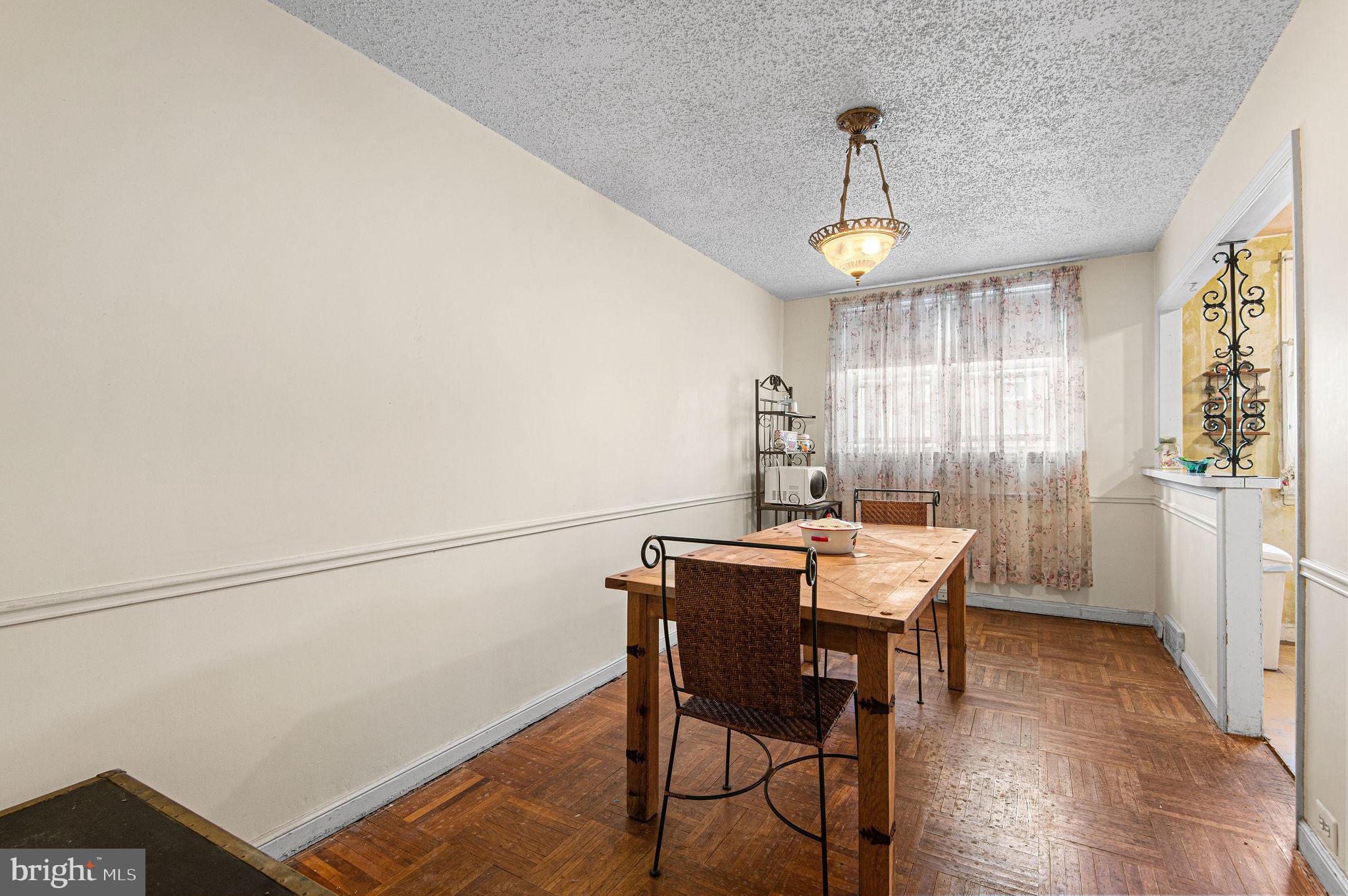 MAYFAIR - Residential