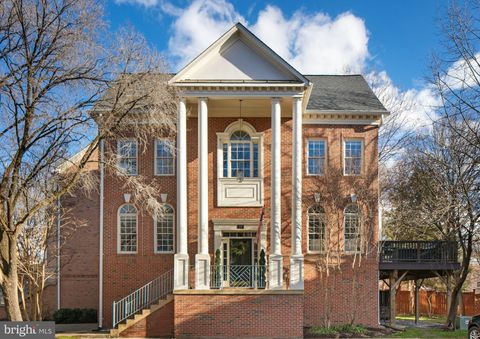 139 REES PLACE FALLS CHURCH VA 22046