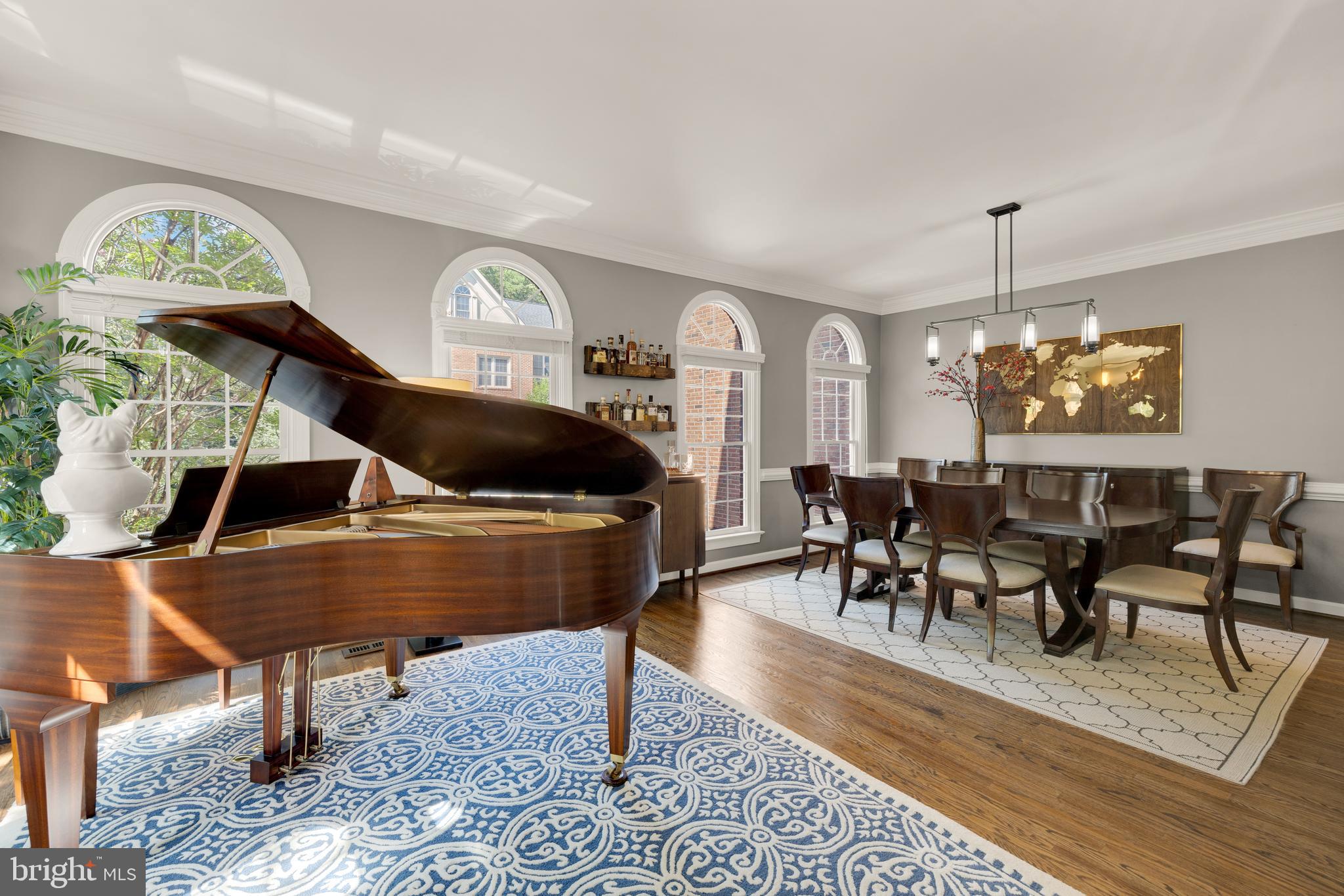 REES ESTATE - Residential