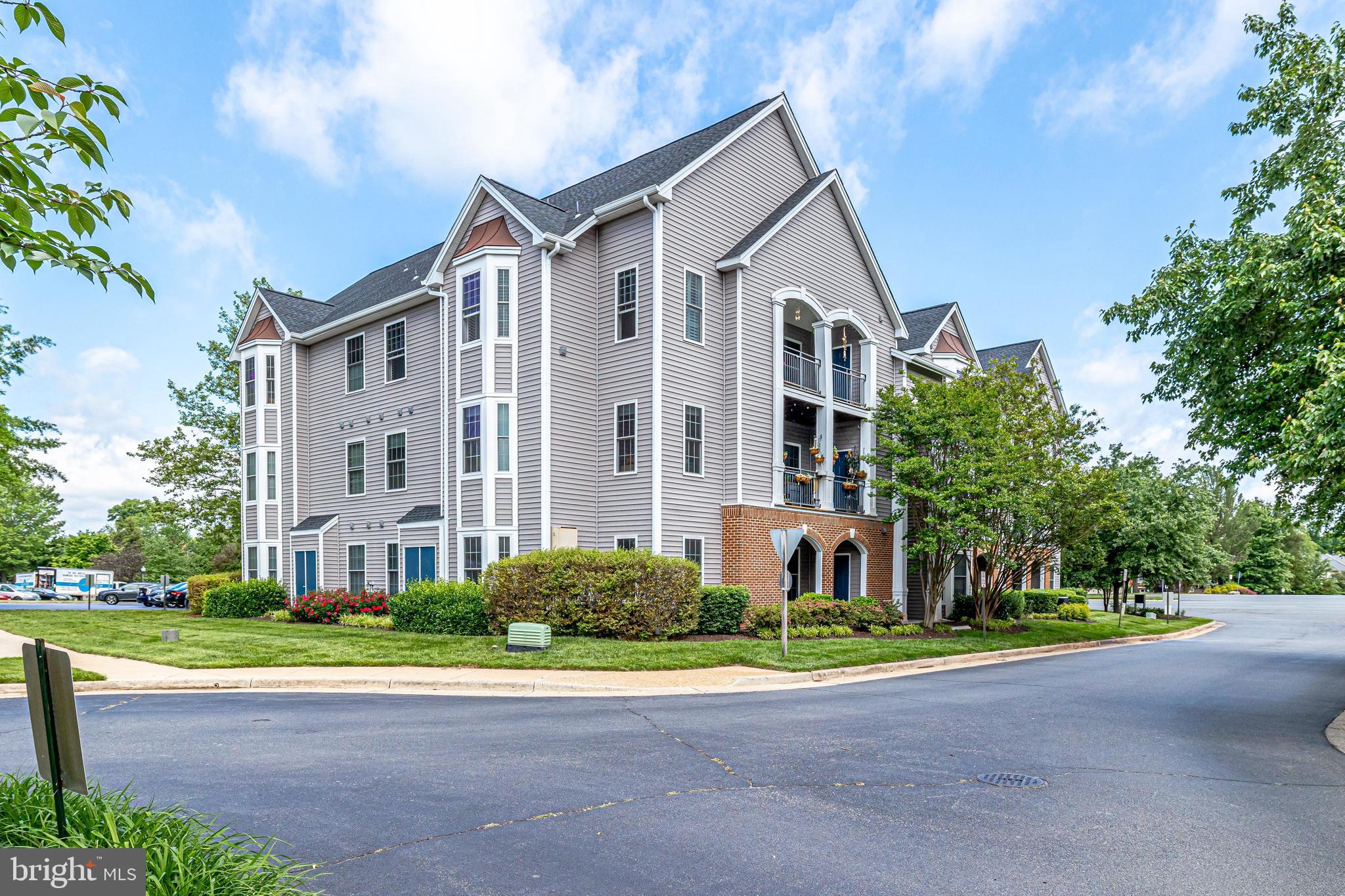 RIVERBEND AT CASCADES - Residential