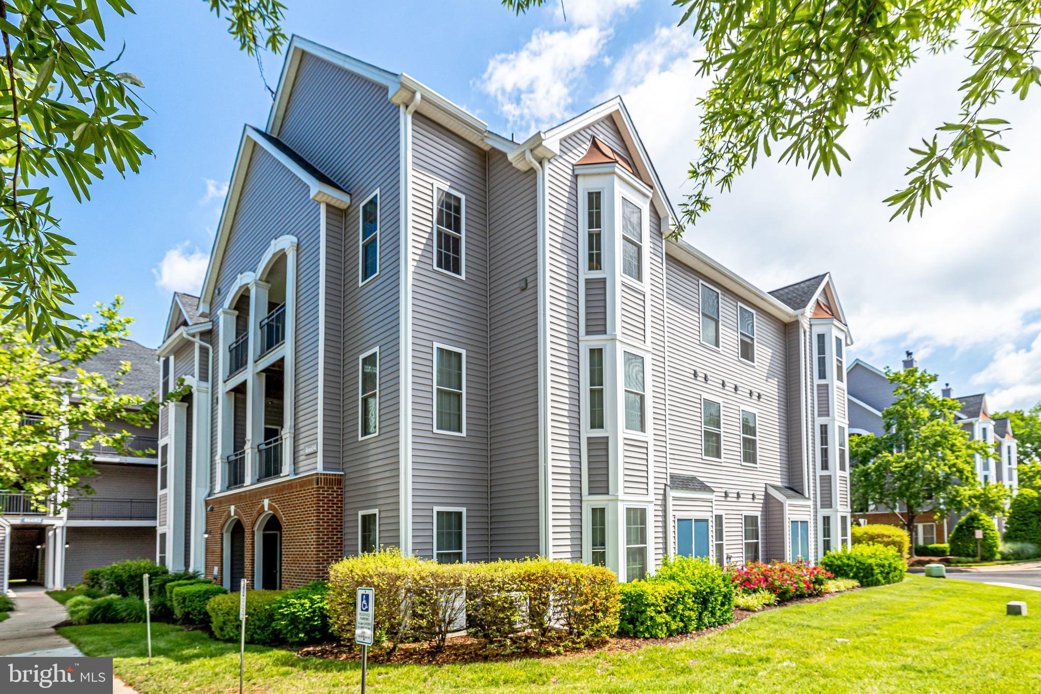 RIVERBEND AT CASCADES - Residential