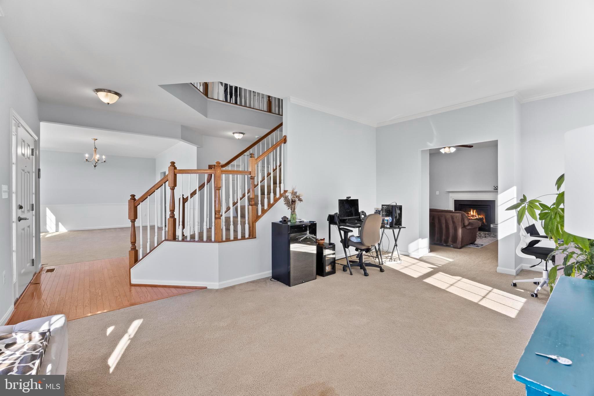 EAGLES POINTE - Residential